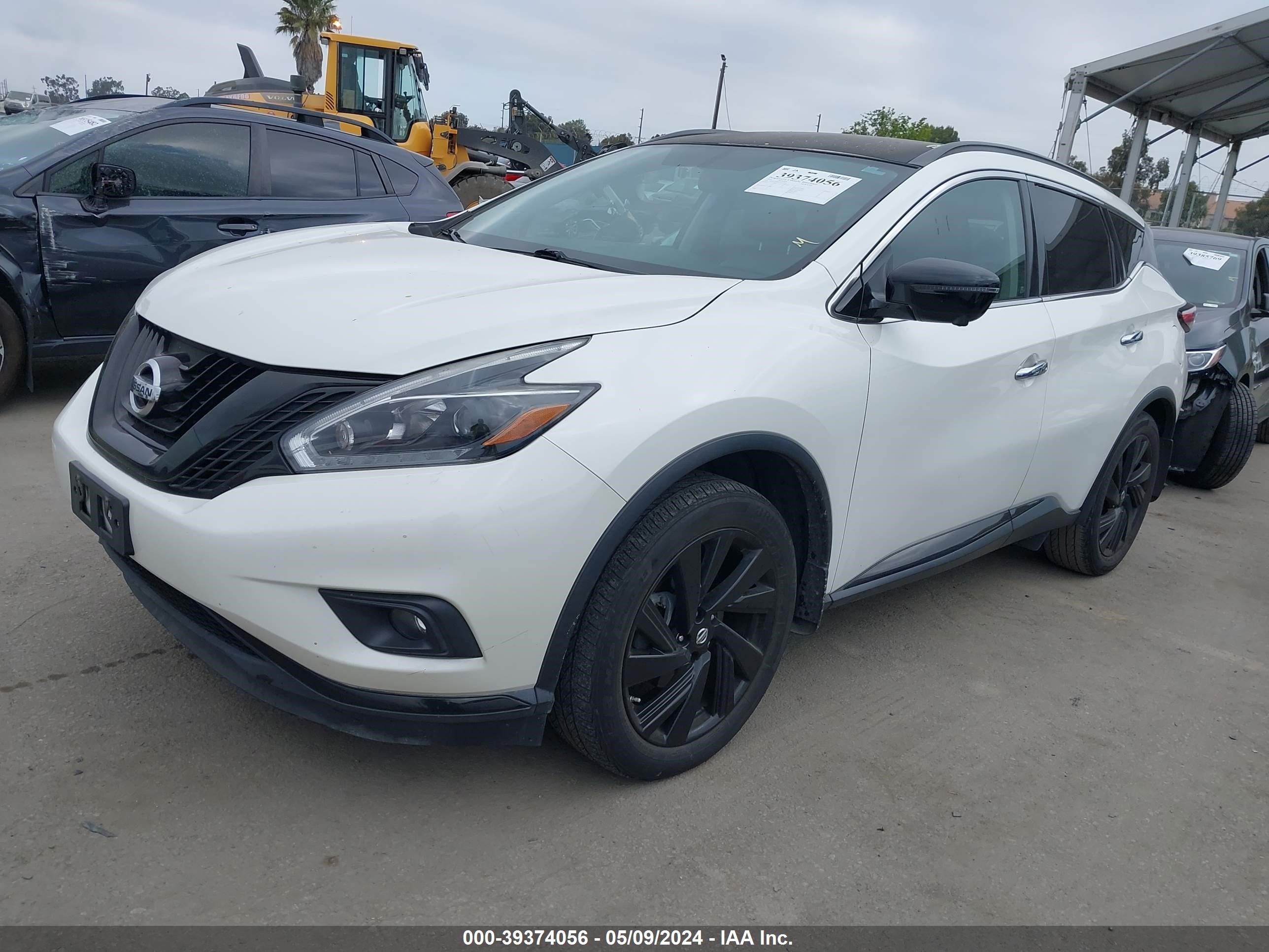 Photo 1 VIN: 5N1AZ2MGXJN131949 - NISSAN MURANO 