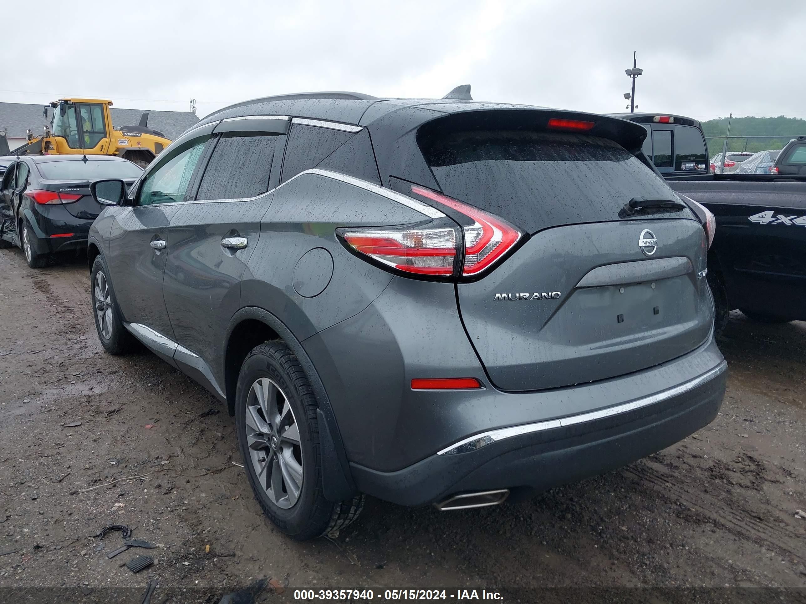 Photo 2 VIN: 5N1AZ2MH0JN130379 - NISSAN MURANO 