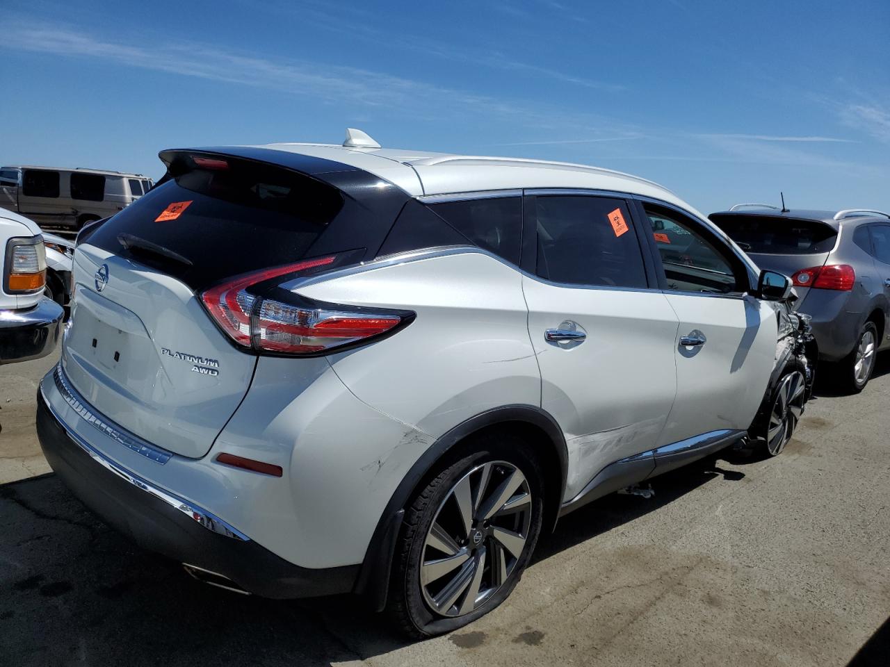 Photo 2 VIN: 5N1AZ2MH1JN113557 - NISSAN MURANO 