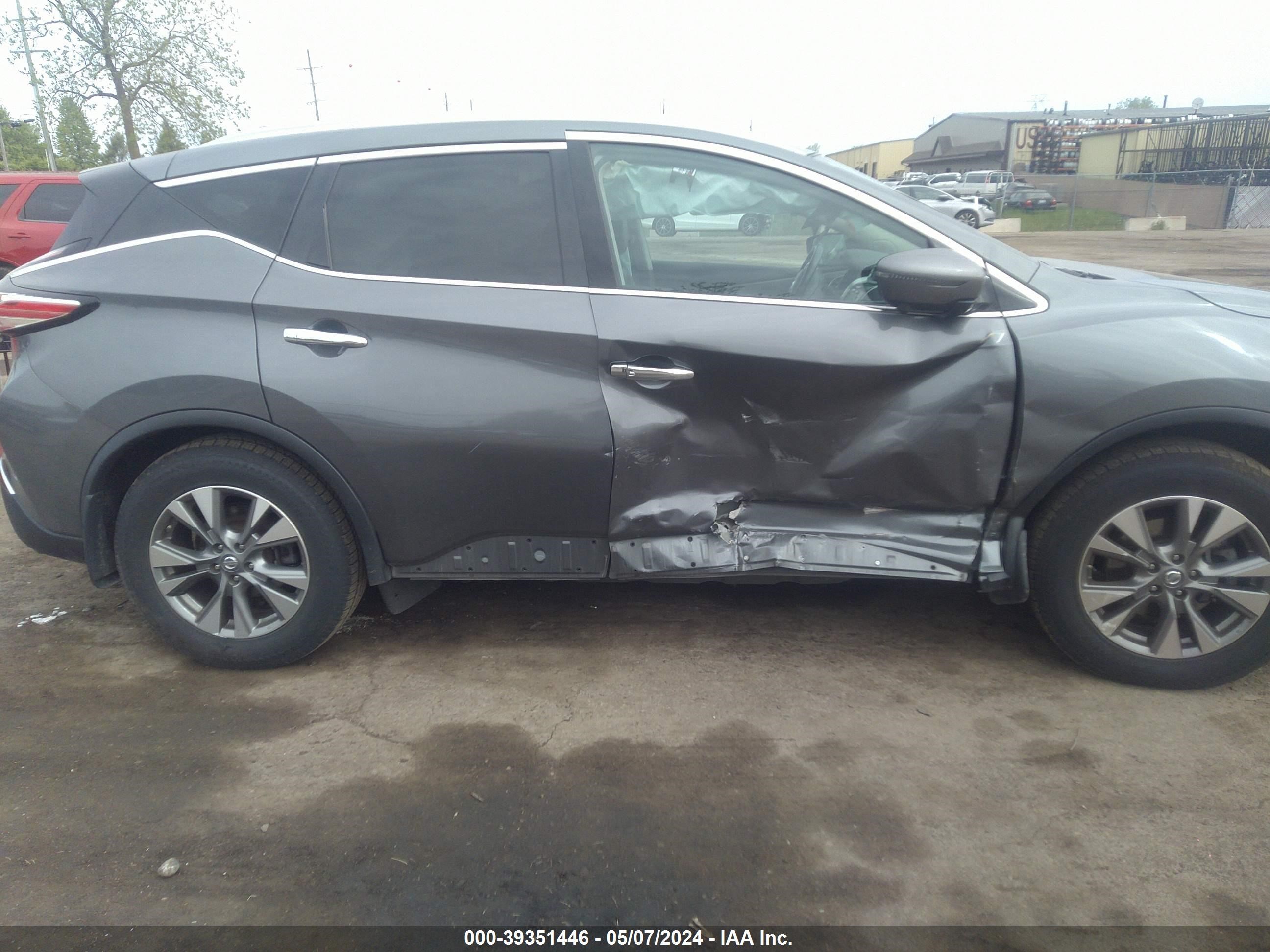 Photo 12 VIN: 5N1AZ2MH1JN117186 - NISSAN MURANO 