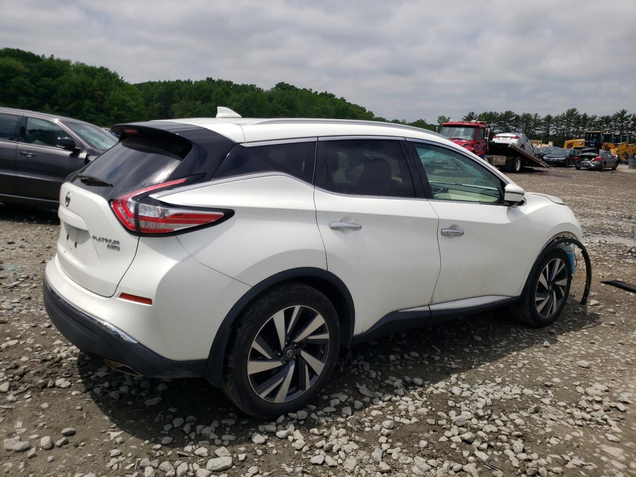 Photo 2 VIN: 5N1AZ2MH1JN190980 - NISSAN MURANO 