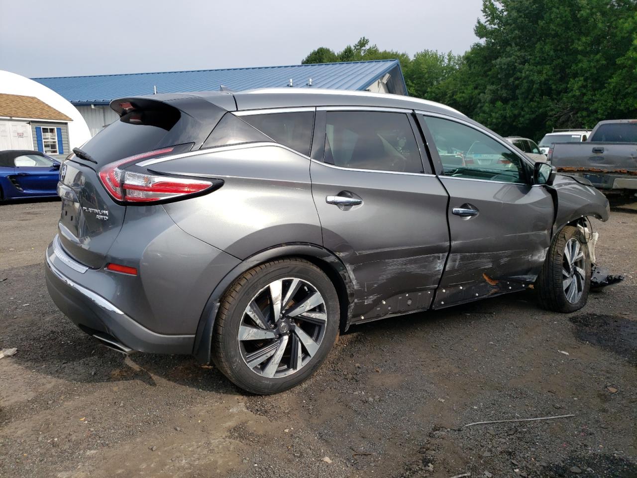 Photo 2 VIN: 5N1AZ2MH2FN225582 - NISSAN MURANO 