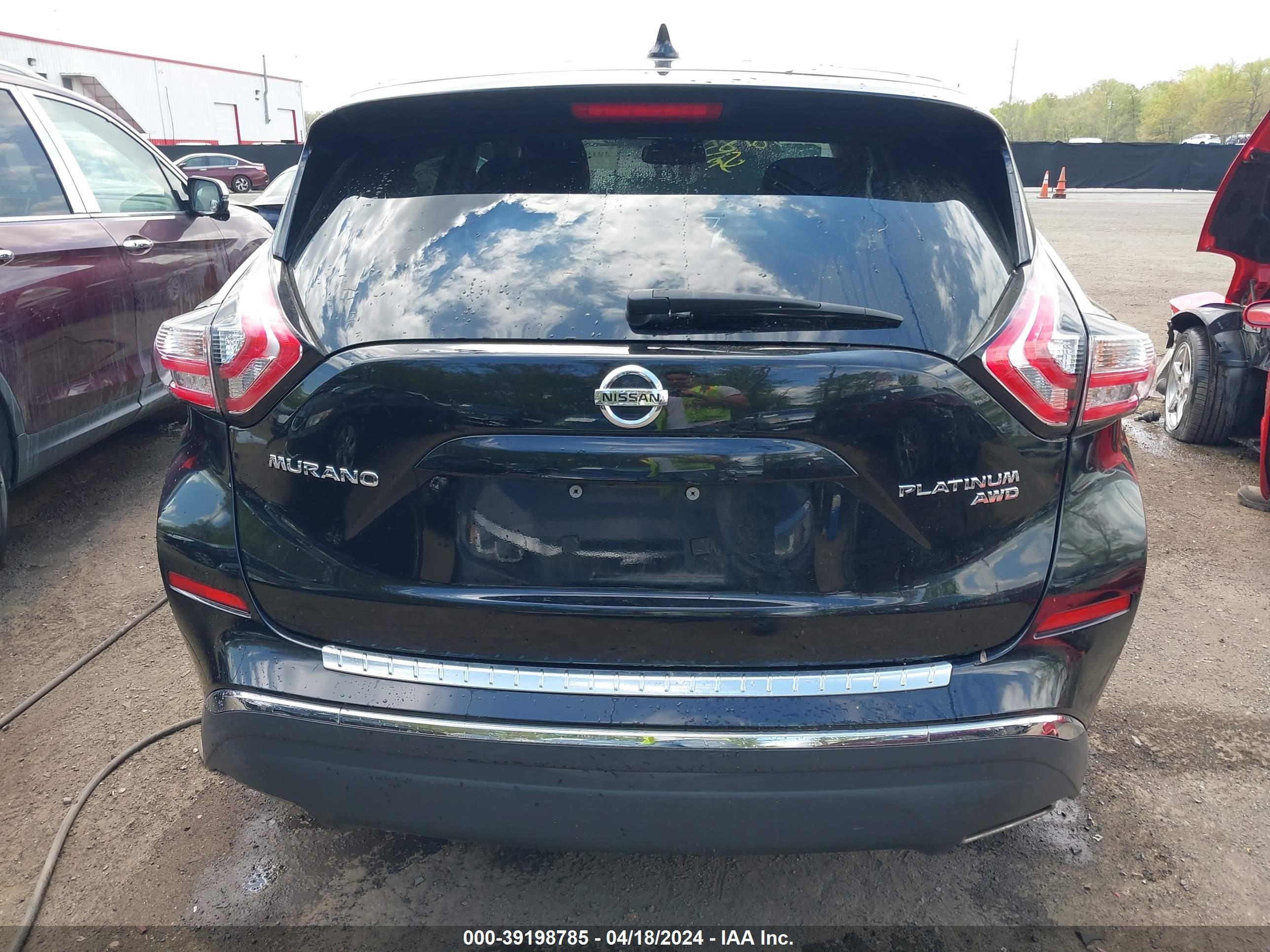 Photo 15 VIN: 5N1AZ2MH2JN144901 - NISSAN MURANO 