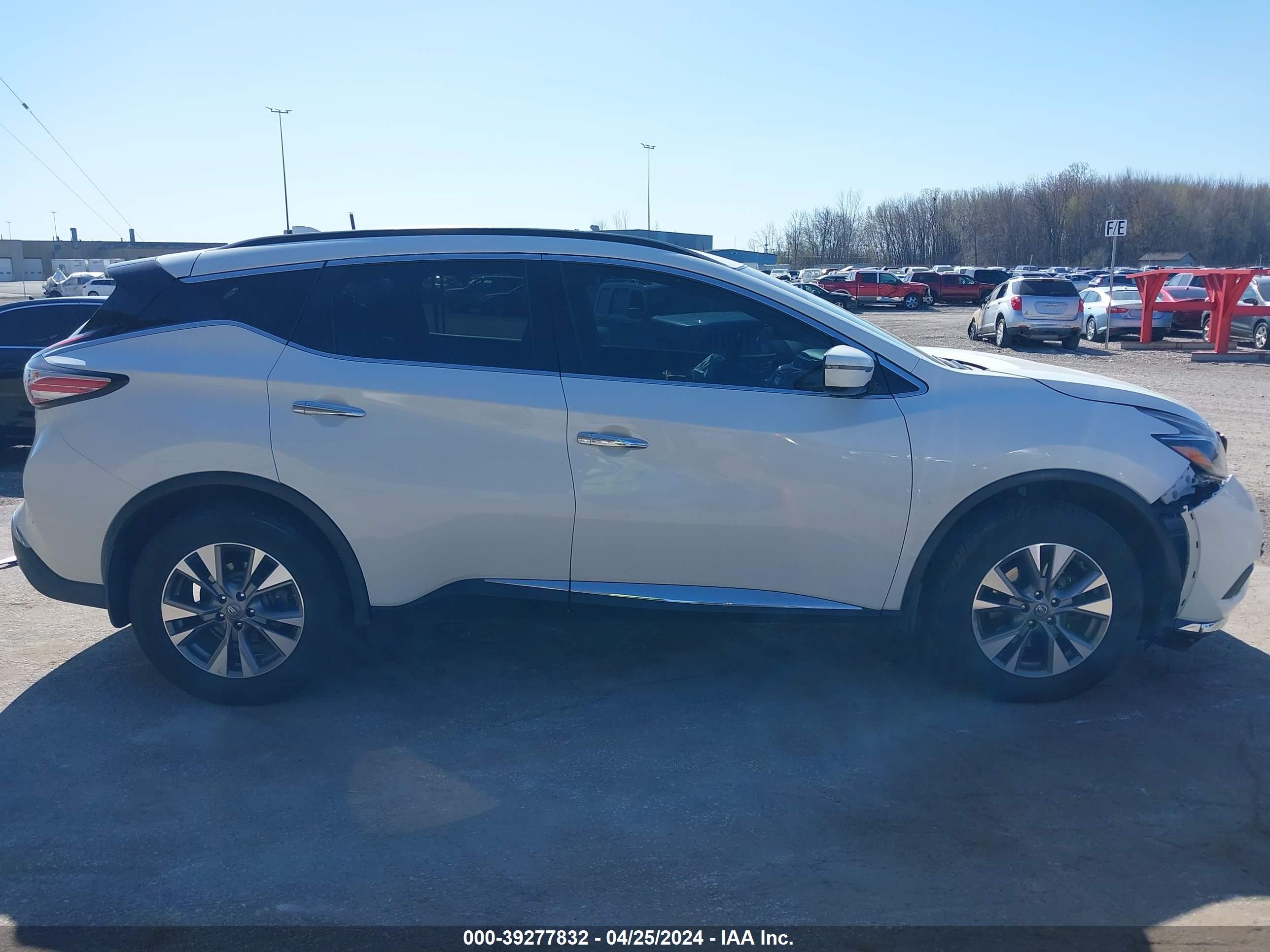 Photo 13 VIN: 5N1AZ2MH3JN132515 - NISSAN MURANO 