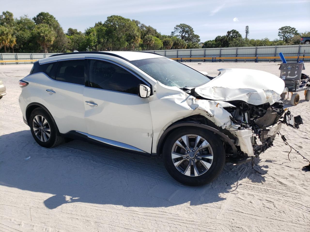 Photo 3 VIN: 5N1AZ2MH3JN137732 - NISSAN MURANO 