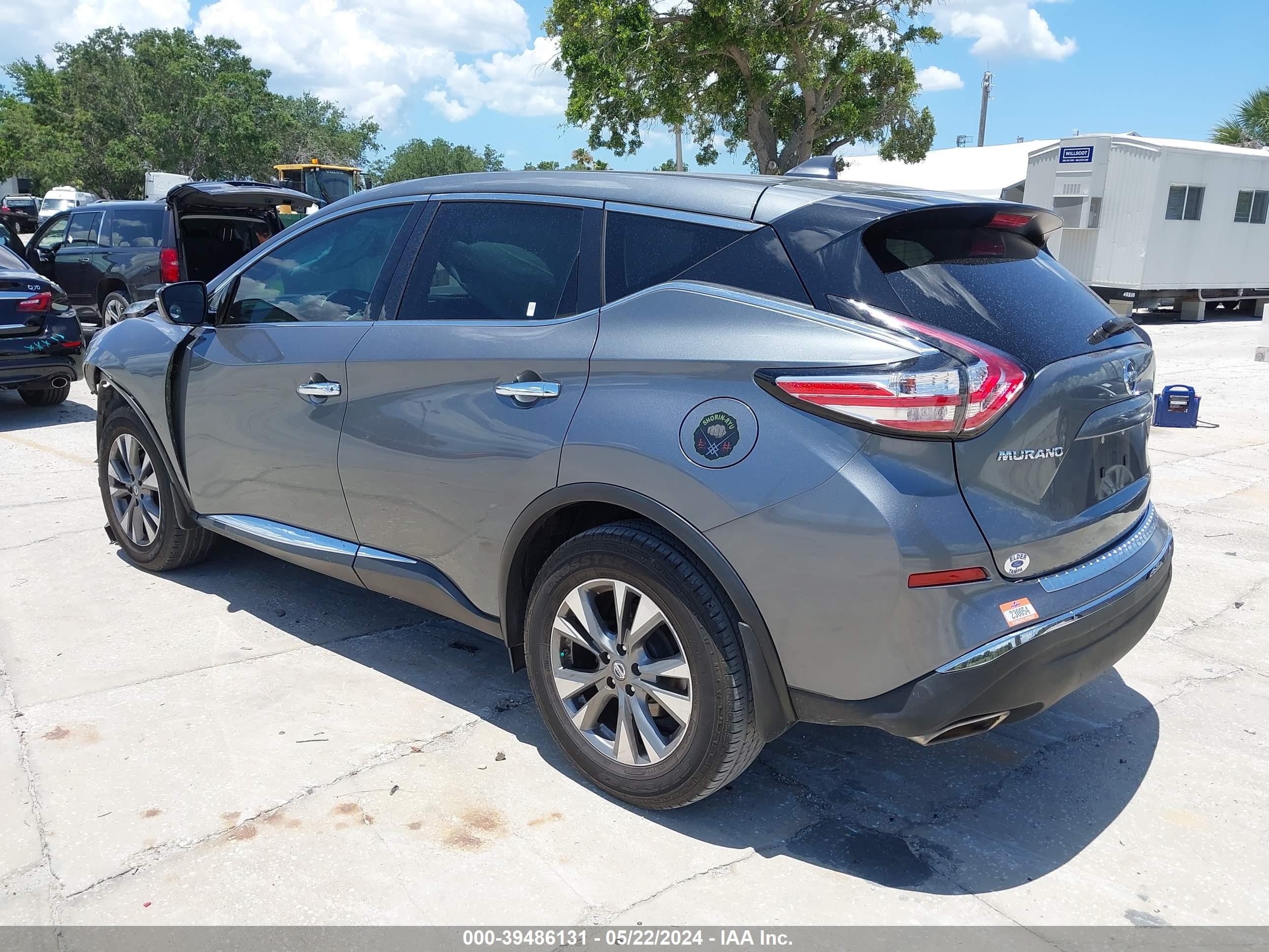 Photo 2 VIN: 5N1AZ2MHXJN165883 - NISSAN MURANO 