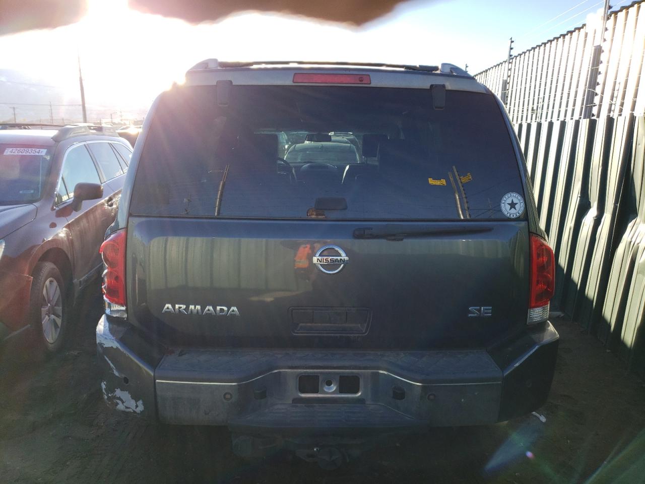 Photo 5 VIN: 5N1BA08A07N720717 - NISSAN ARMADA 