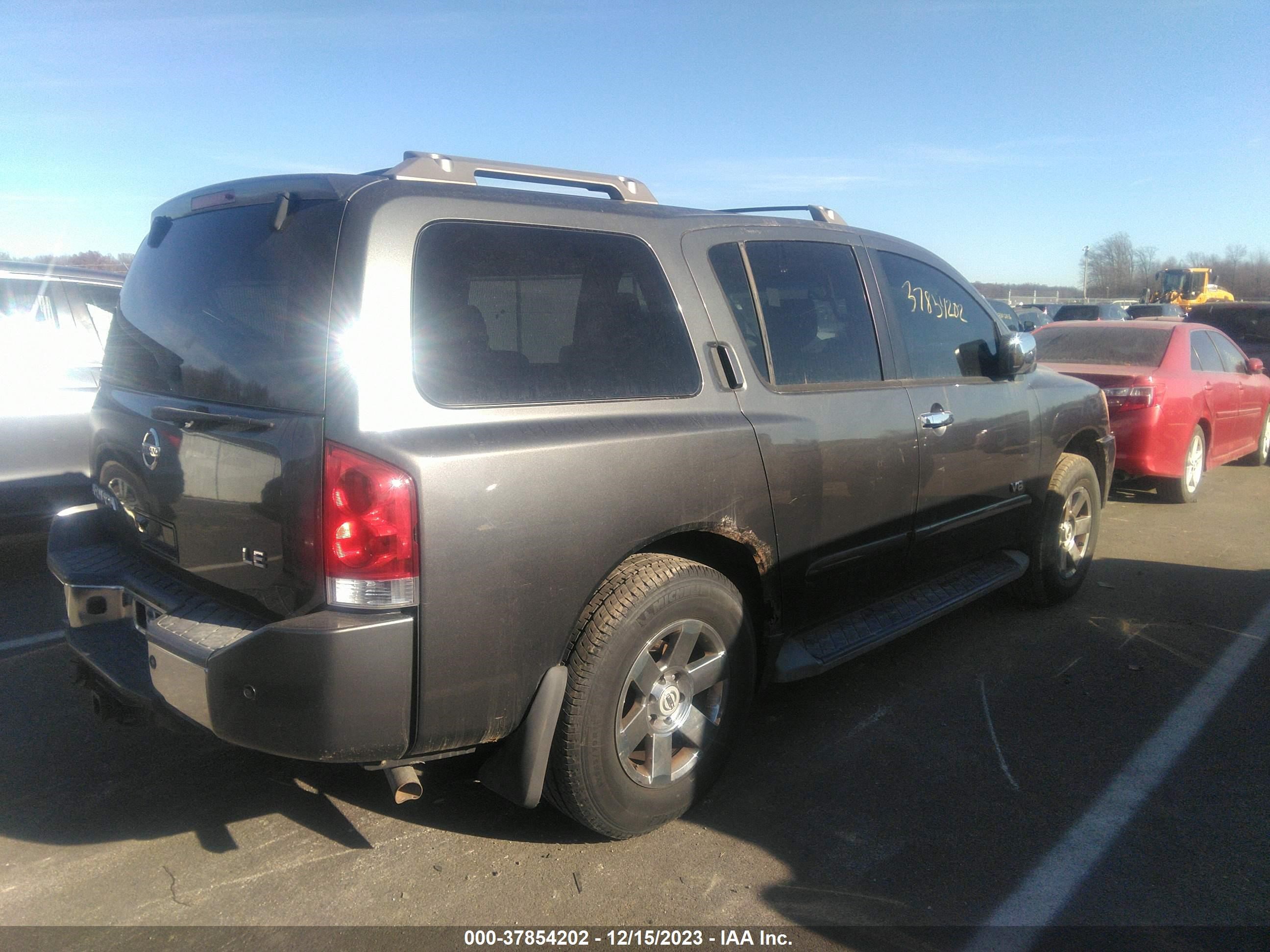 Photo 3 VIN: 5N1BA08C87N724824 - NISSAN ARMADA 