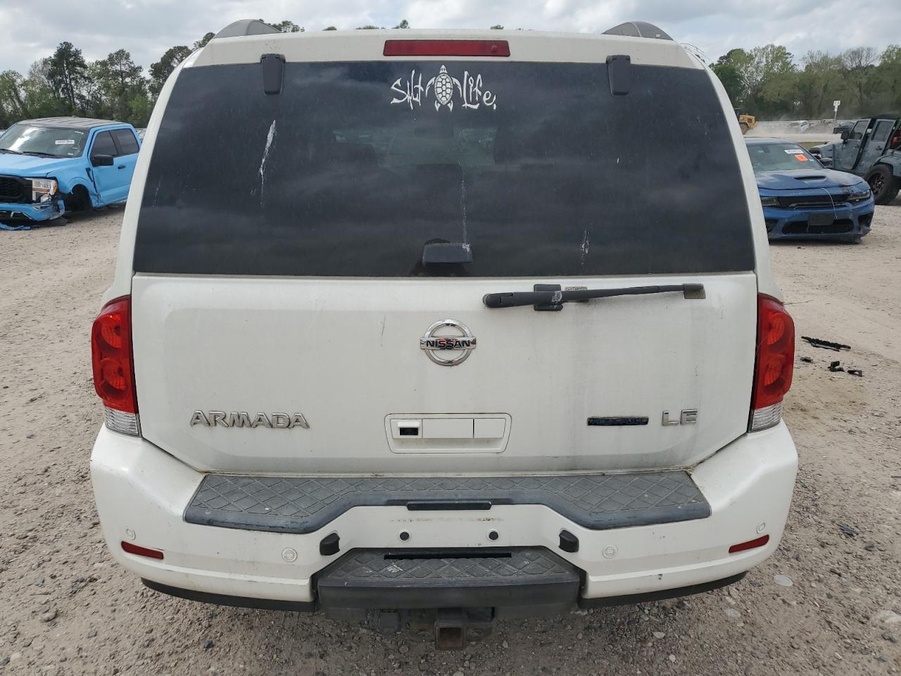 Photo 5 VIN: 5N1BA08D38N631090 - NISSAN ARMADA 