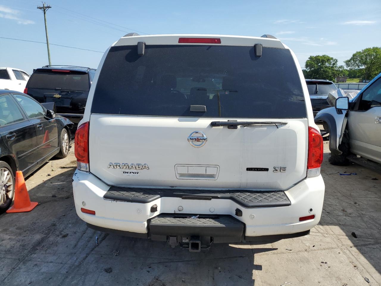 Photo 5 VIN: 5N1BA08D39N601976 - NISSAN ARMADA 