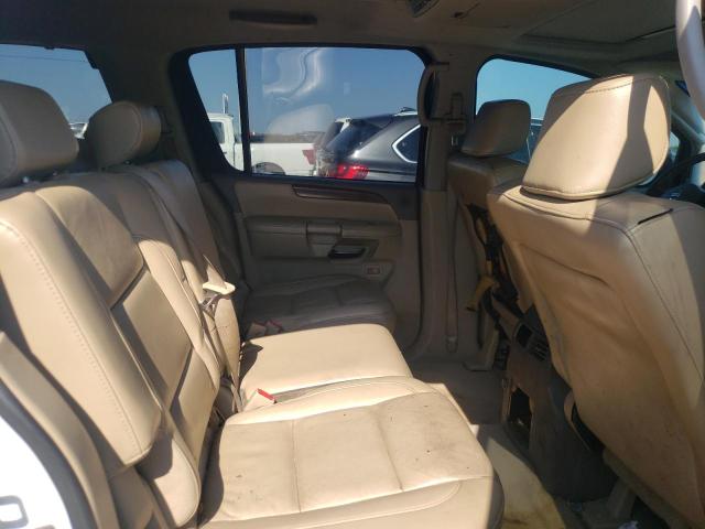 Photo 10 VIN: 5N1BA08DX9N605832 - NISSAN ARMADA SE 