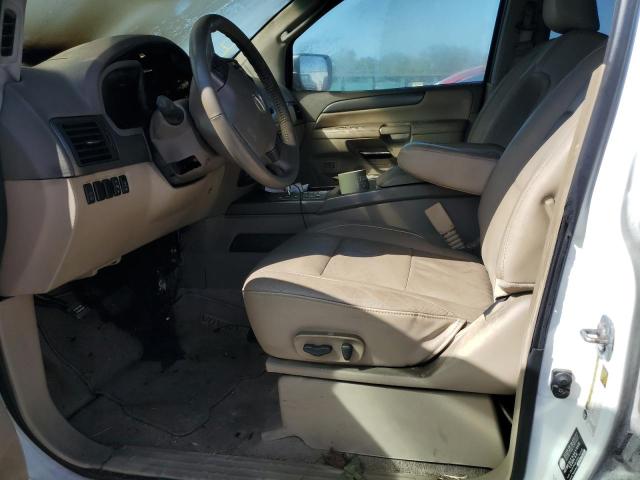 Photo 6 VIN: 5N1BA08DX9N607483 - NISSAN ARMADA SE 