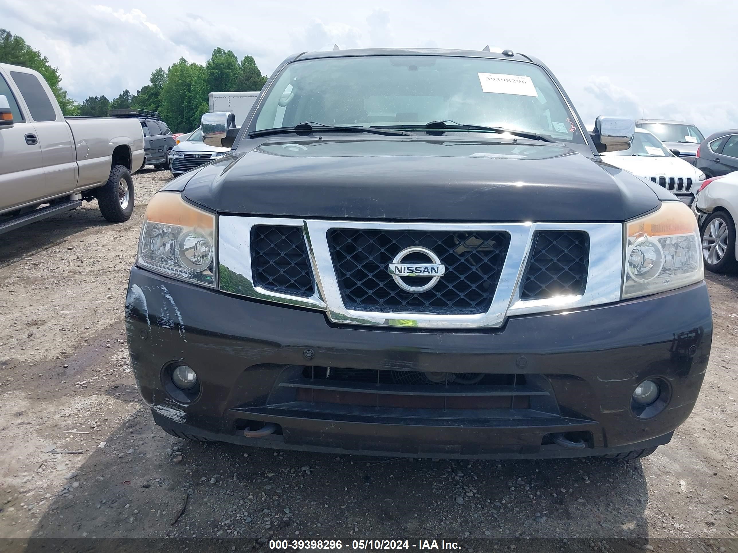 Photo 12 VIN: 5N1BA0NC8BN618399 - NISSAN ARMADA 