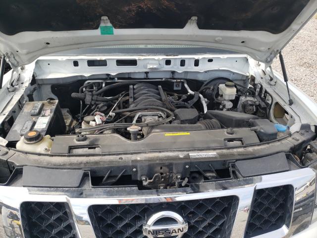 Photo 6 VIN: 5N1BA0NC8DN609561 - NISSAN ARMADA SV 