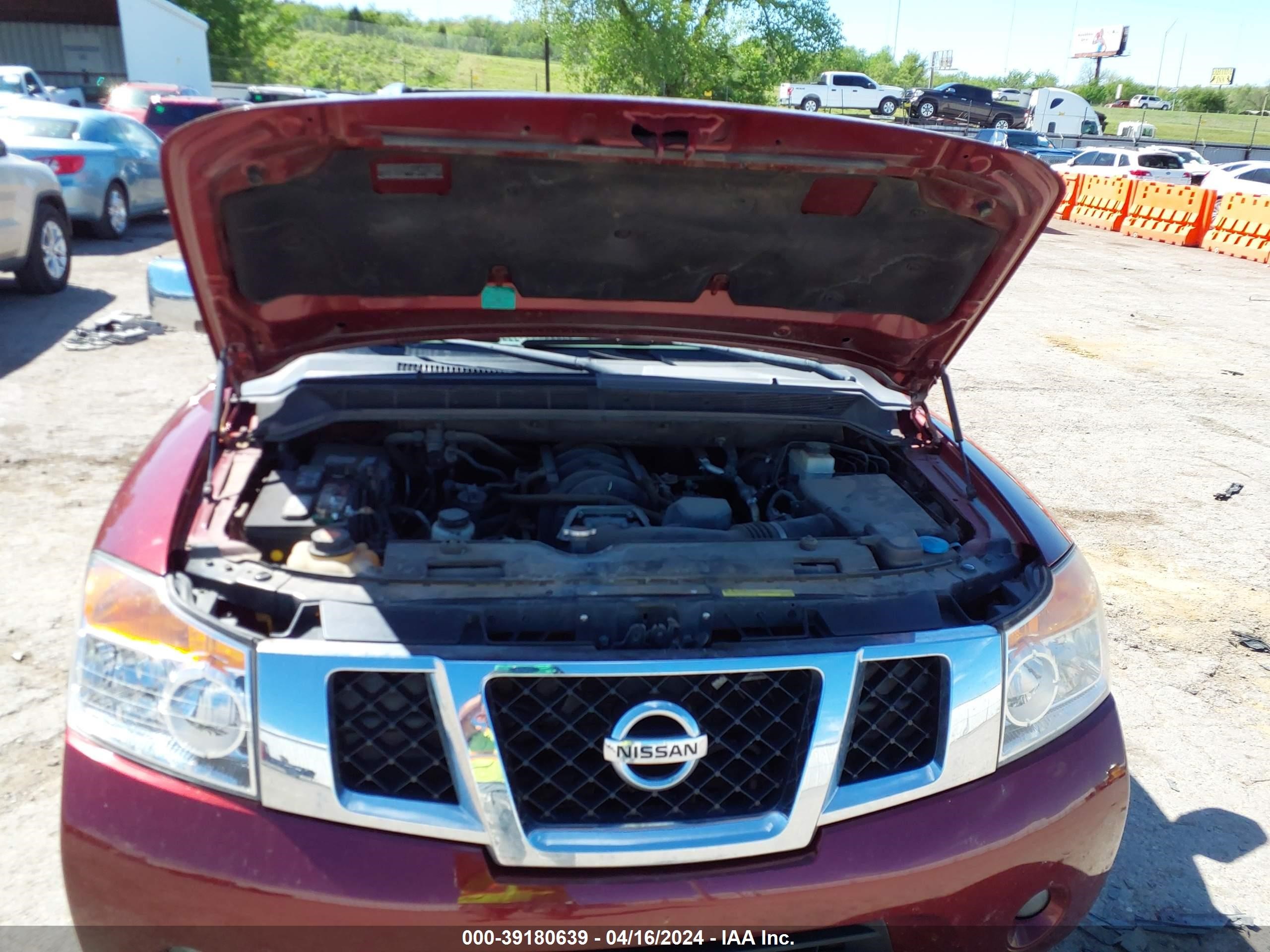 Photo 9 VIN: 5N1BA0ND0AN600891 - NISSAN ARMADA 