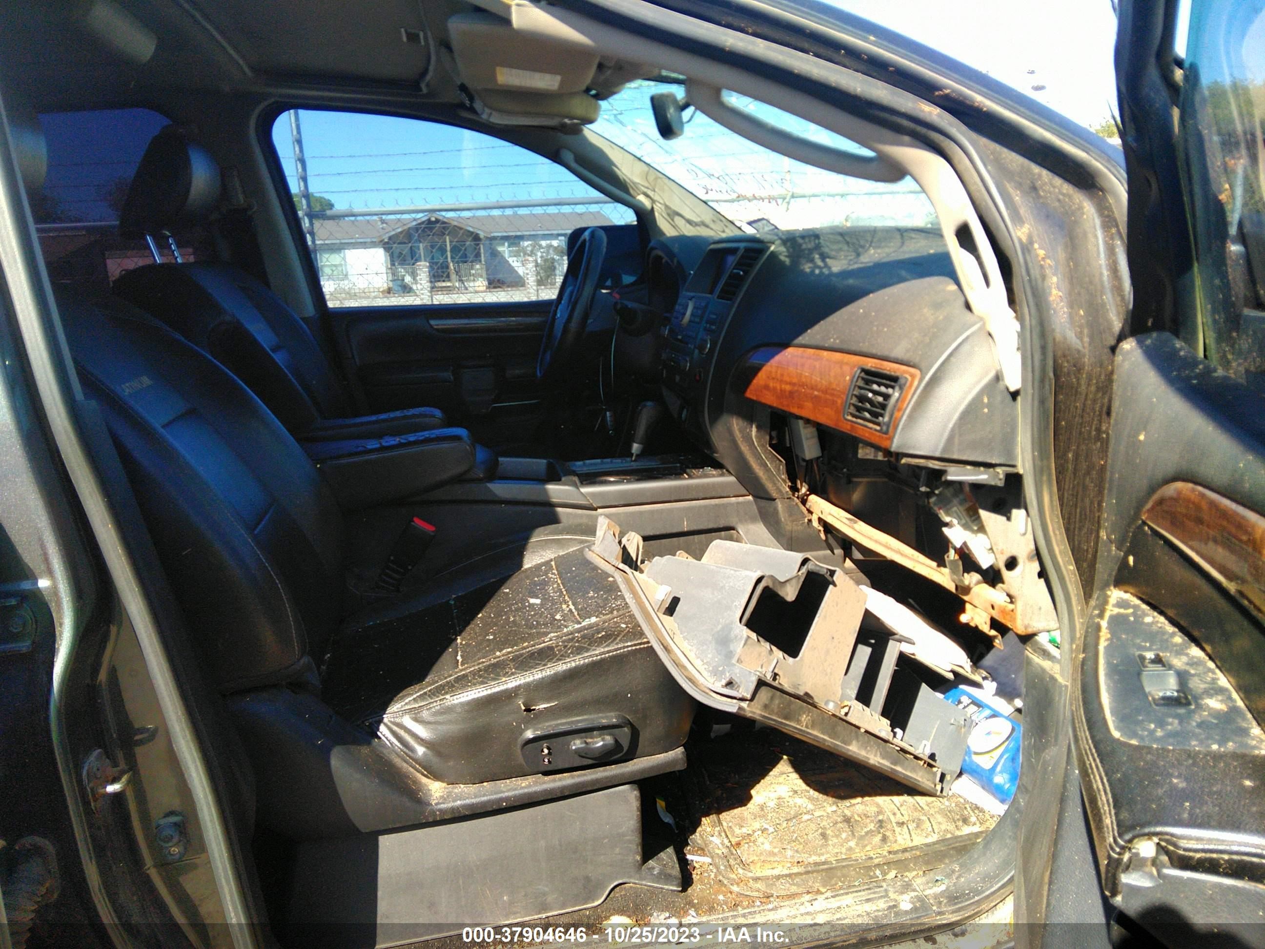 Photo 4 VIN: 5N1BA0ND2CN602547 - NISSAN ARMADA 