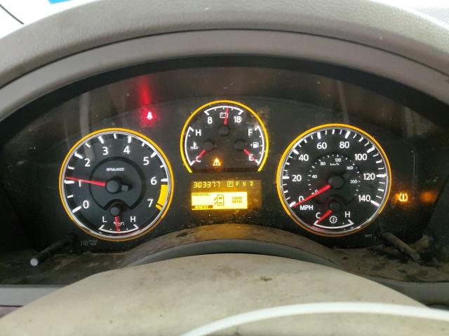 Photo 8 VIN: 5N1BA0ND3AN603557 - NISSAN ARMADA SE 