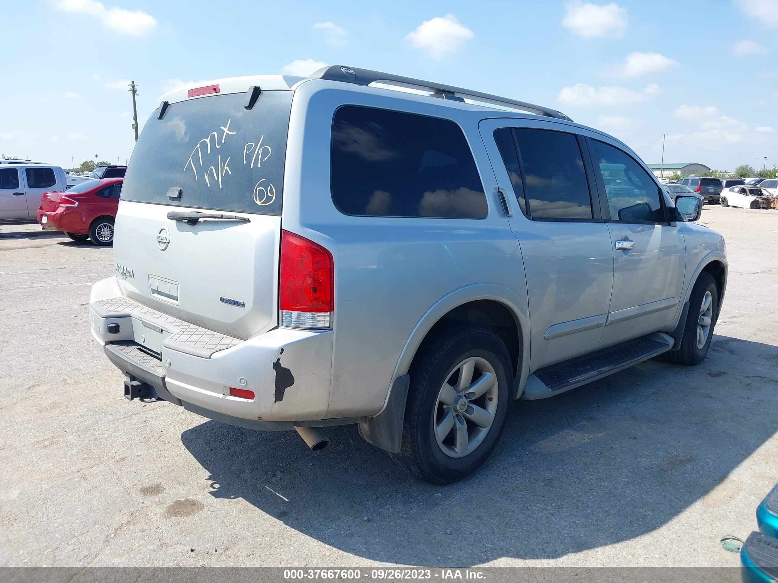 Photo 3 VIN: 5N1BA0ND3BN610316 - NISSAN ARMADA 