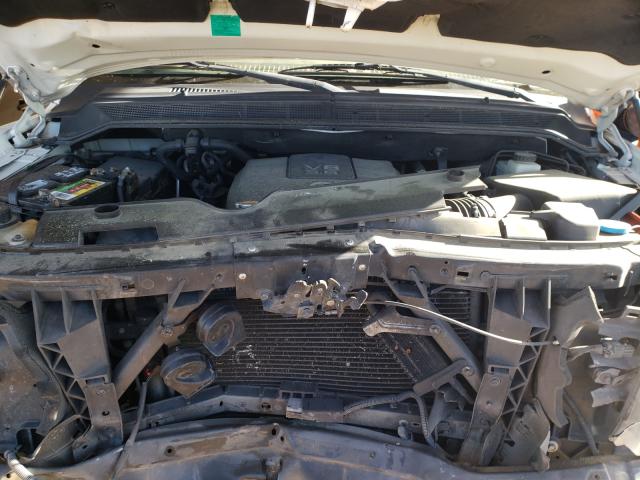 Photo 6 VIN: 5N1BA0ND4AN601770 - NISSAN ARMADA SE 