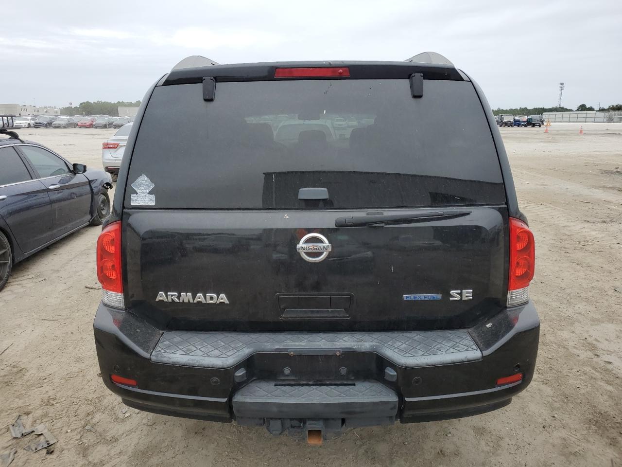 Photo 5 VIN: 5N1BA0ND4AN603566 - NISSAN ARMADA 