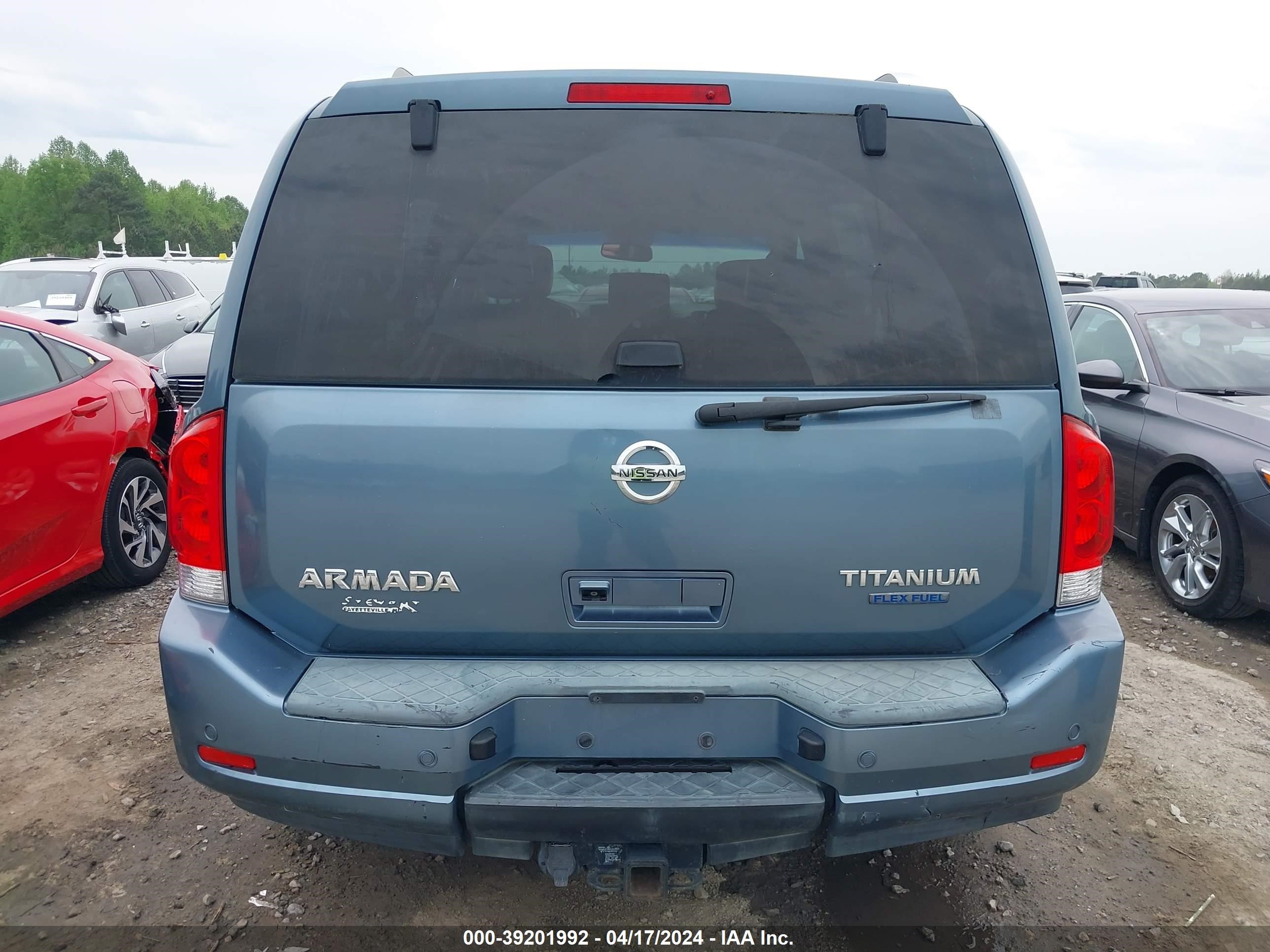 Photo 15 VIN: 5N1BA0ND4AN605690 - NISSAN ARMADA 