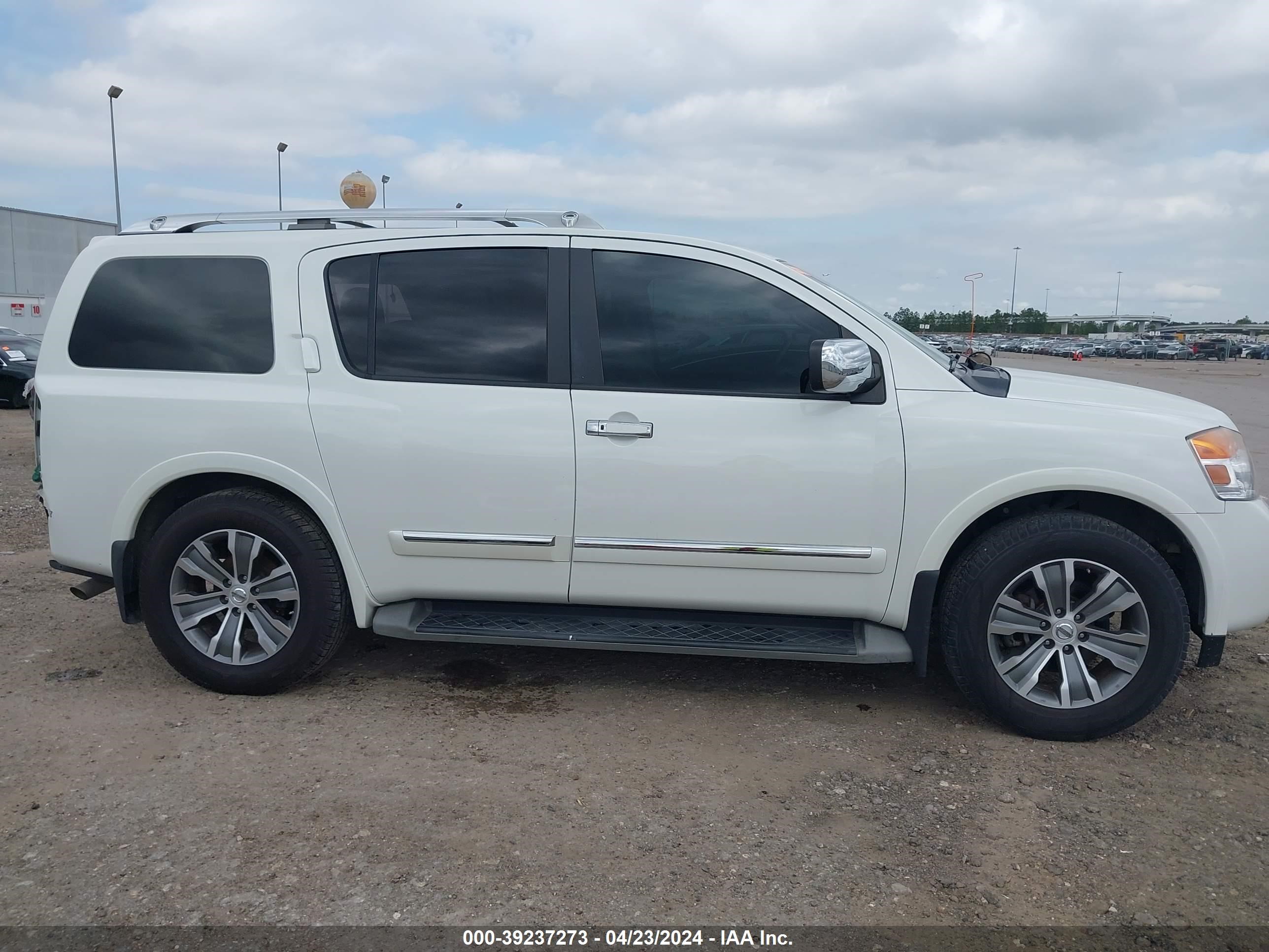 Photo 13 VIN: 5N1BA0ND4FN603994 - NISSAN ARMADA 