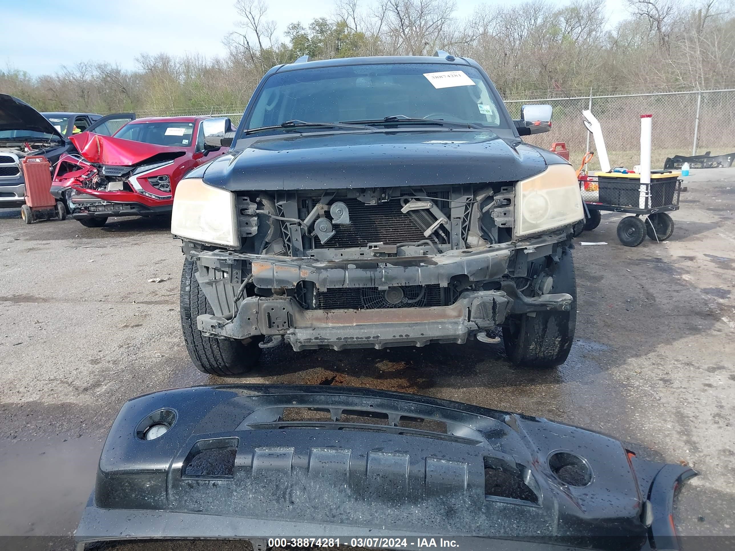 Photo 11 VIN: 5N1BA0ND5AN624040 - NISSAN ARMADA 