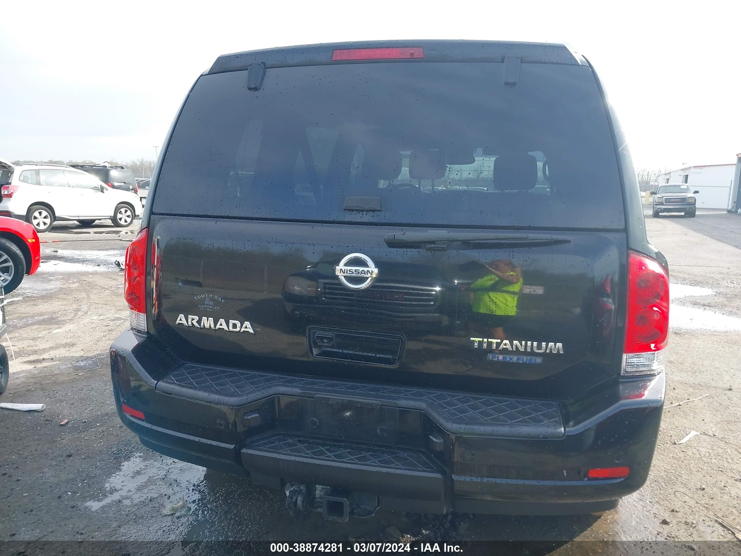 Photo 15 VIN: 5N1BA0ND5AN624040 - NISSAN ARMADA 