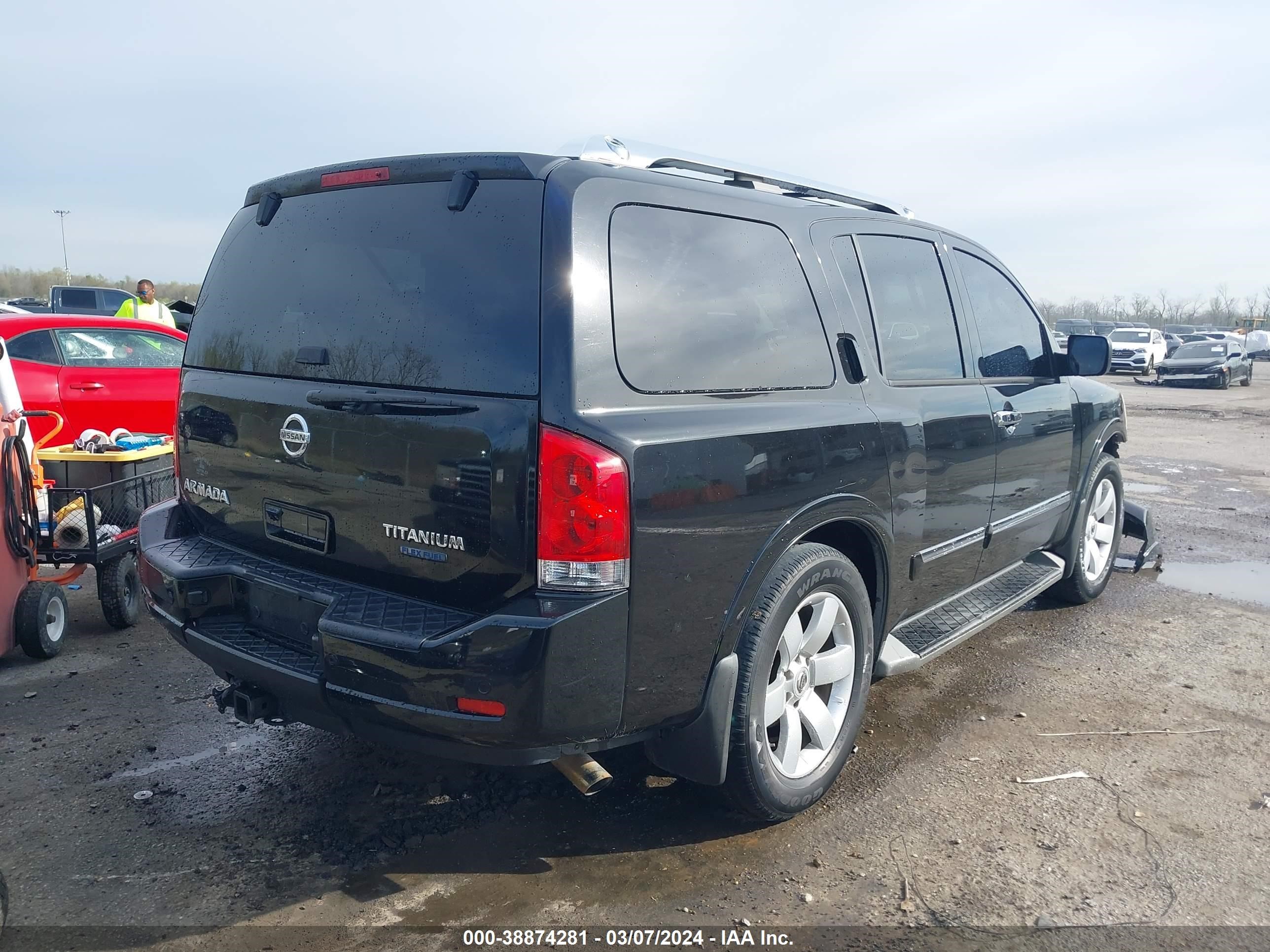 Photo 3 VIN: 5N1BA0ND5AN624040 - NISSAN ARMADA 