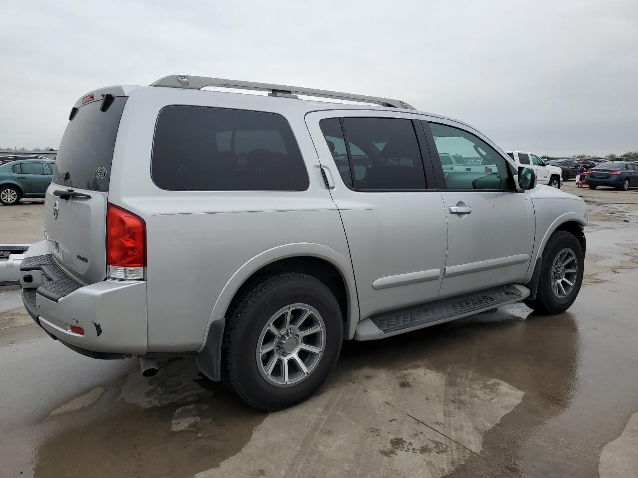 Photo 2 VIN: 5N1BA0ND6BN605367 - NISSAN ARMADA 