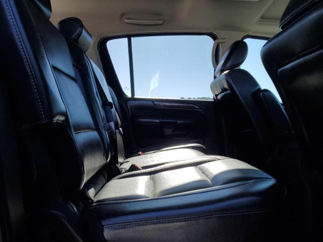 Photo 10 VIN: 5N1BA0ND7AN619082 - NISSAN ARMADA 