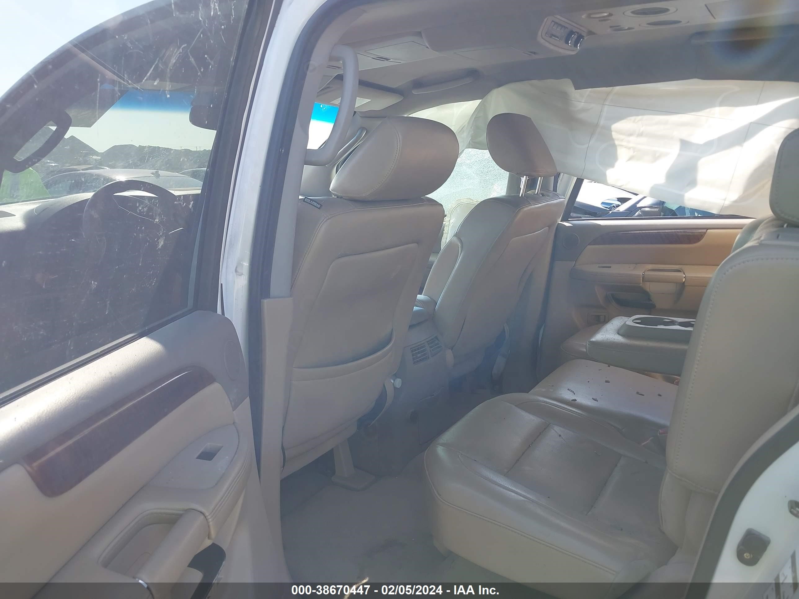 Photo 7 VIN: 5N1BA0ND7BN612778 - NISSAN ARMADA 