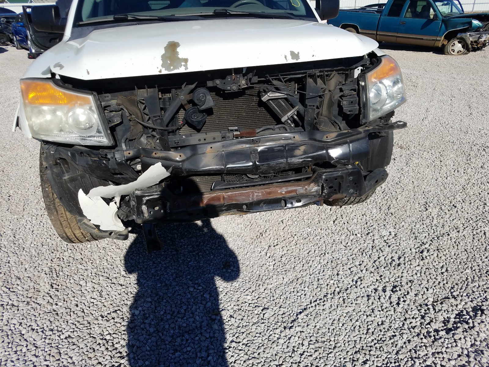 Photo 8 VIN: 5N1BA0ND7DN602142 - NISSAN ARMADA SV 