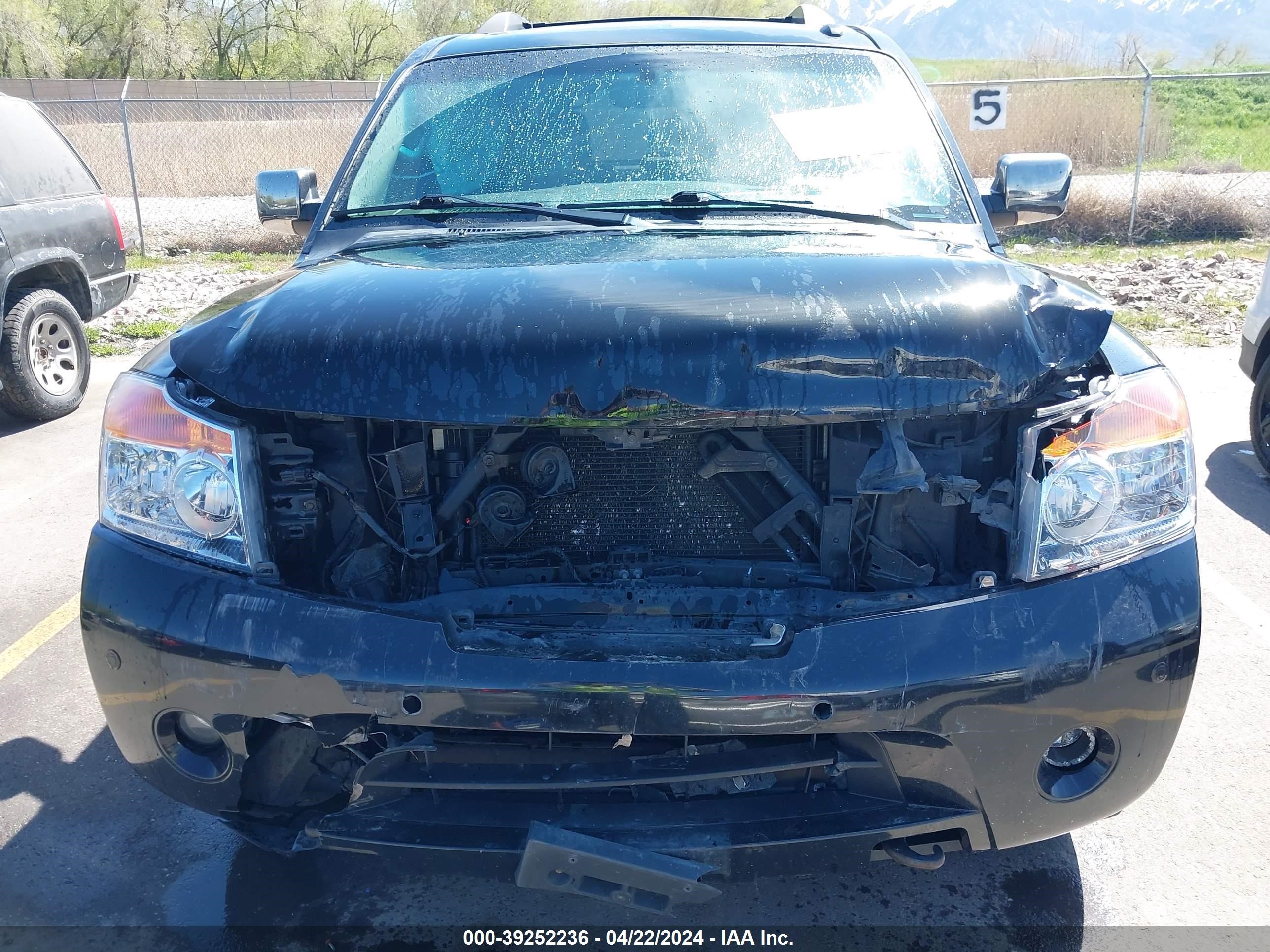 Photo 11 VIN: 5N1BA0NE4FN613711 - NISSAN ARMADA 