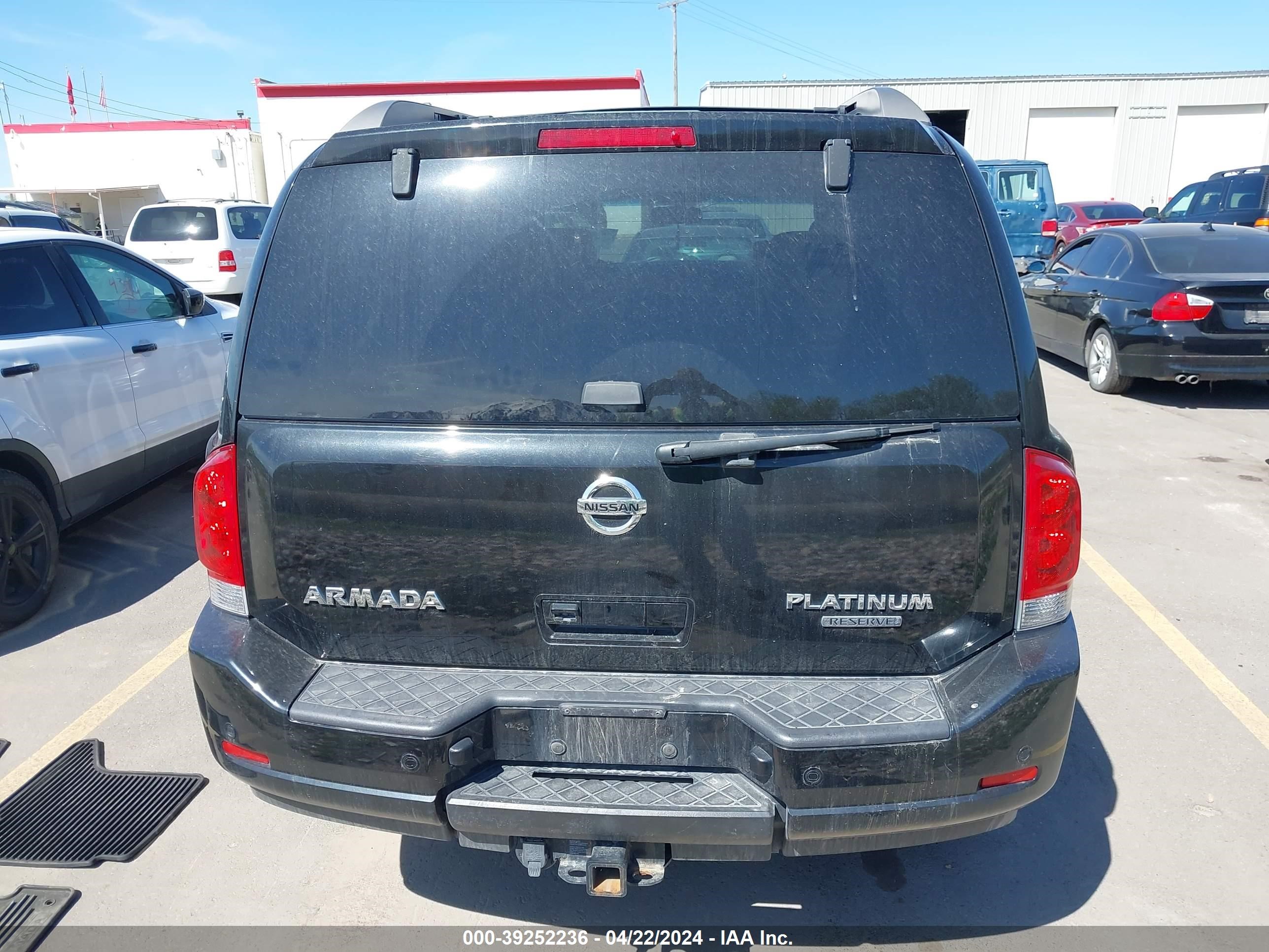 Photo 15 VIN: 5N1BA0NE4FN613711 - NISSAN ARMADA 