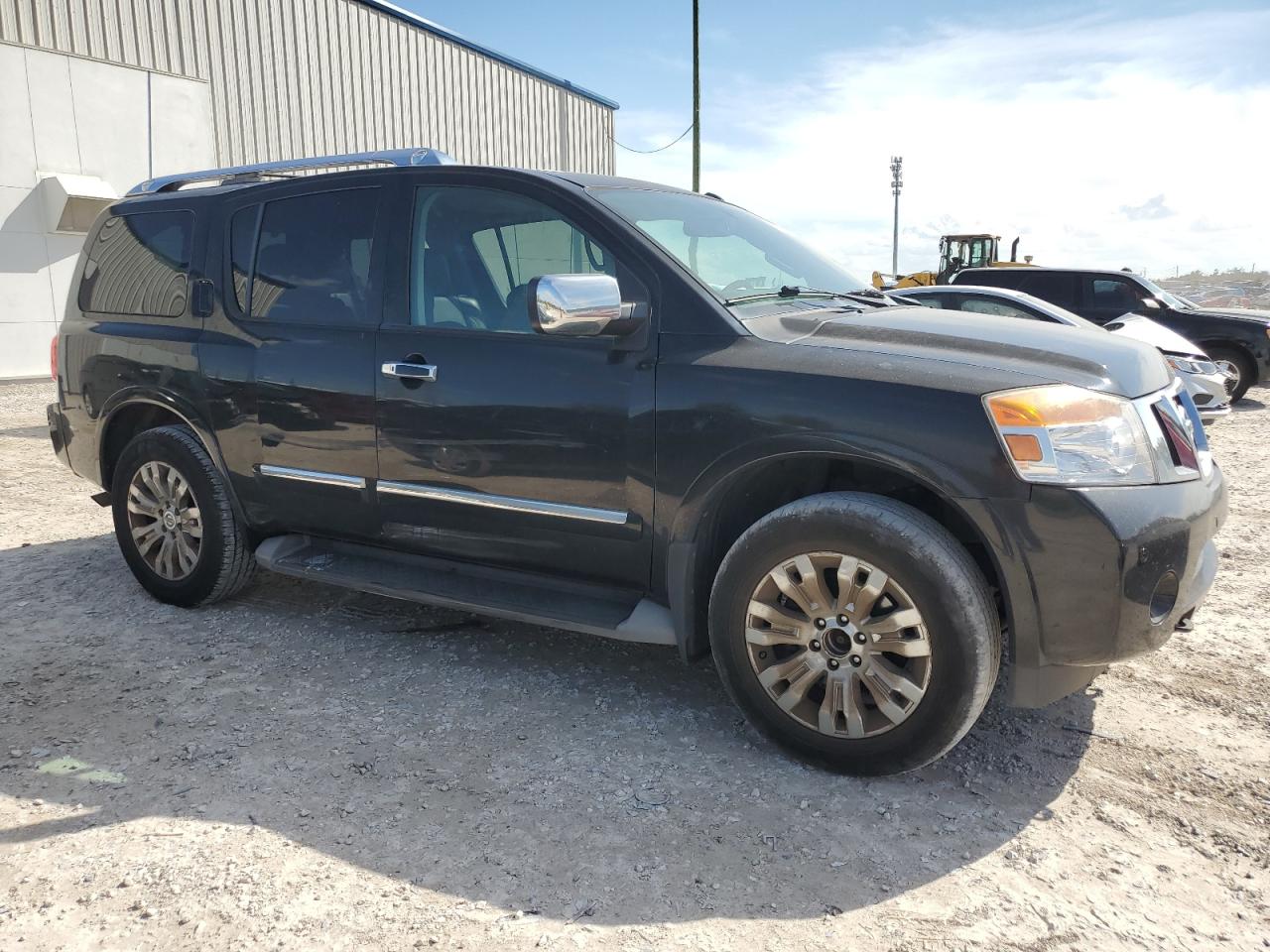 Photo 3 VIN: 5N1BA0NE5FN613393 - NISSAN ARMADA 