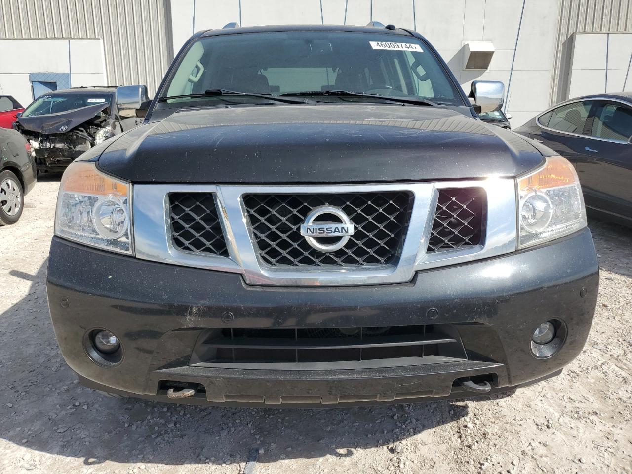 Photo 4 VIN: 5N1BA0NE5FN613393 - NISSAN ARMADA 