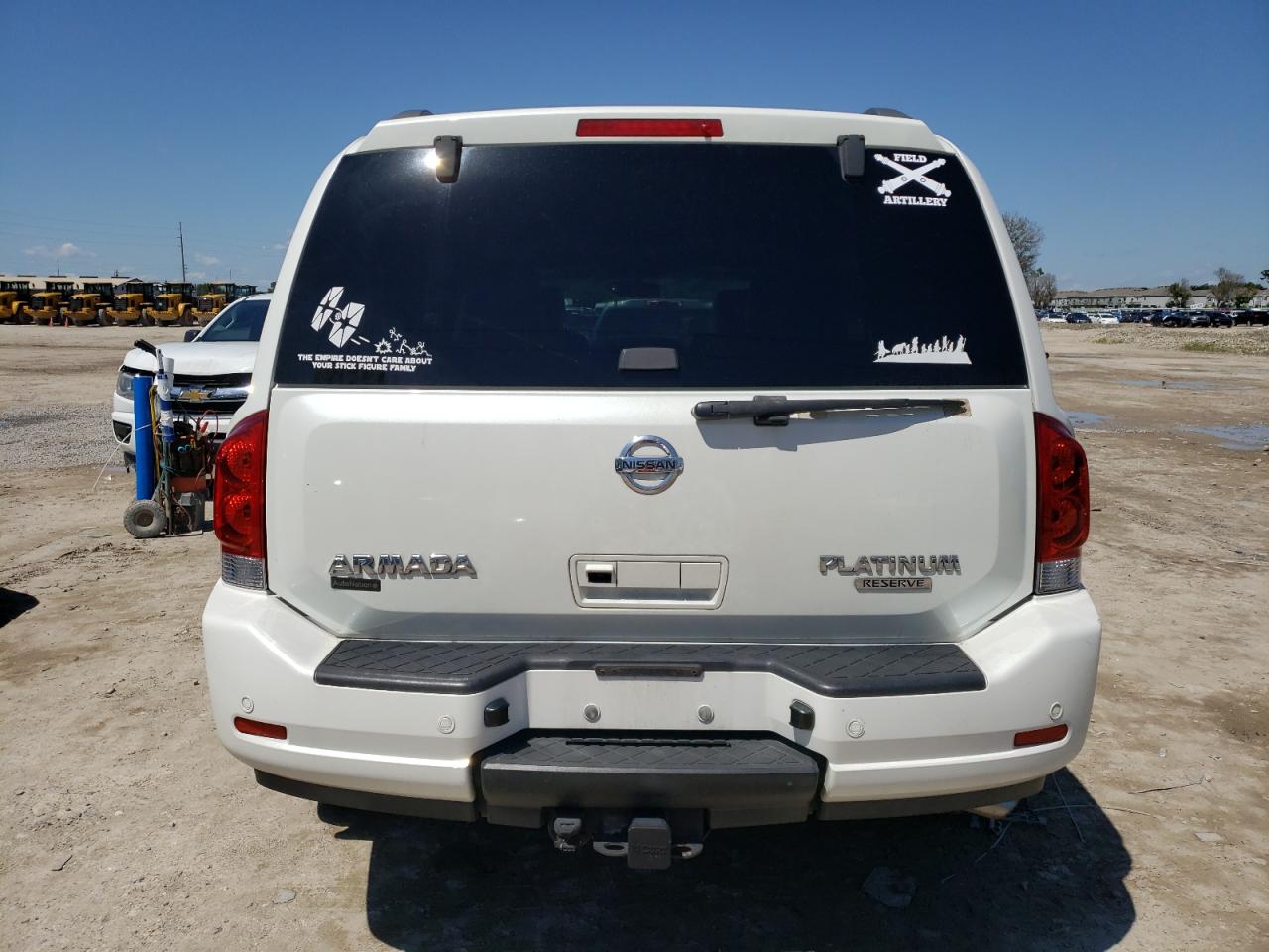 Photo 5 VIN: 5N1BA0NE6EN610792 - NISSAN ARMADA 