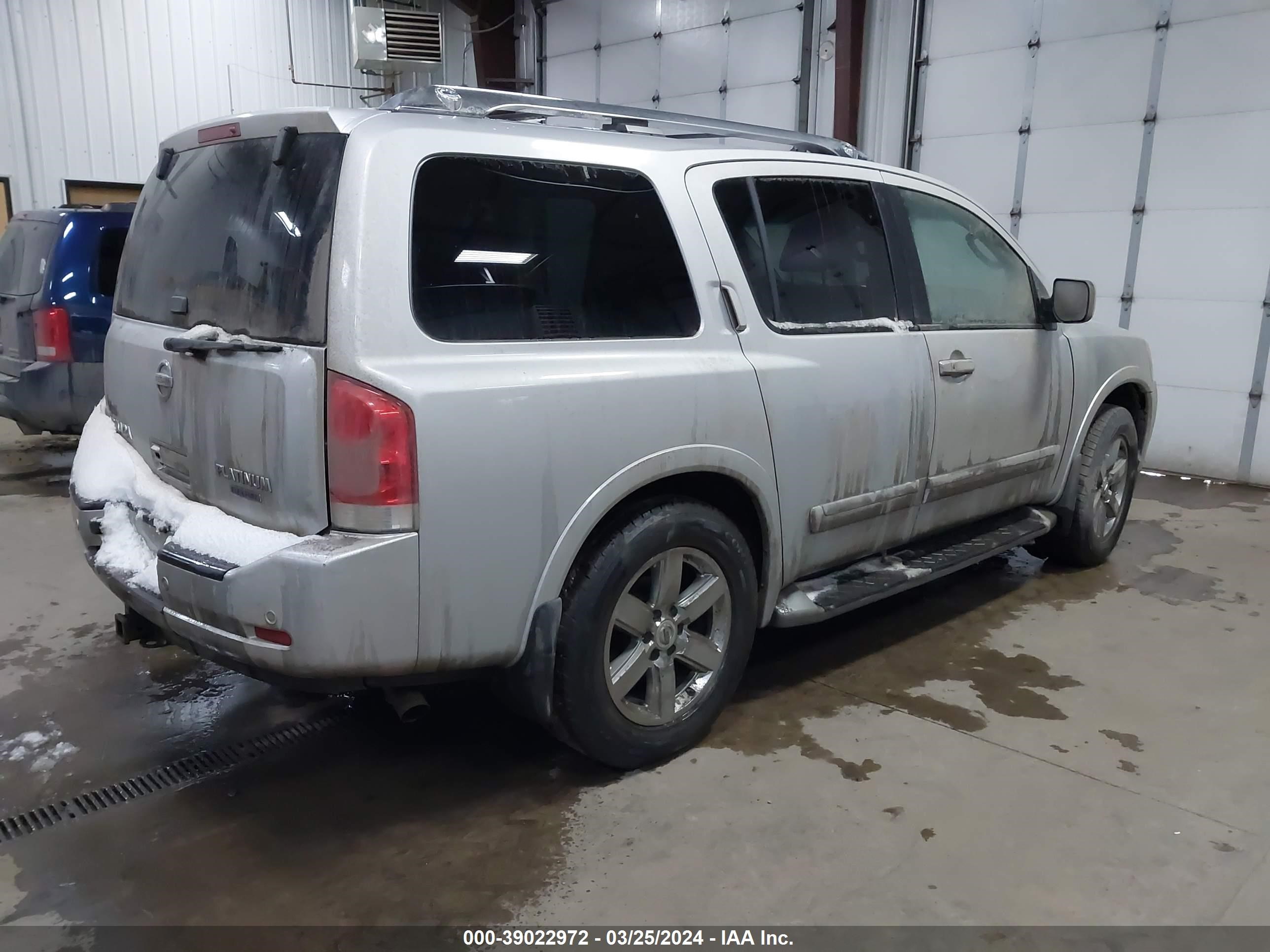 Photo 3 VIN: 5N1BA0NE8CN600729 - NISSAN ARMADA 