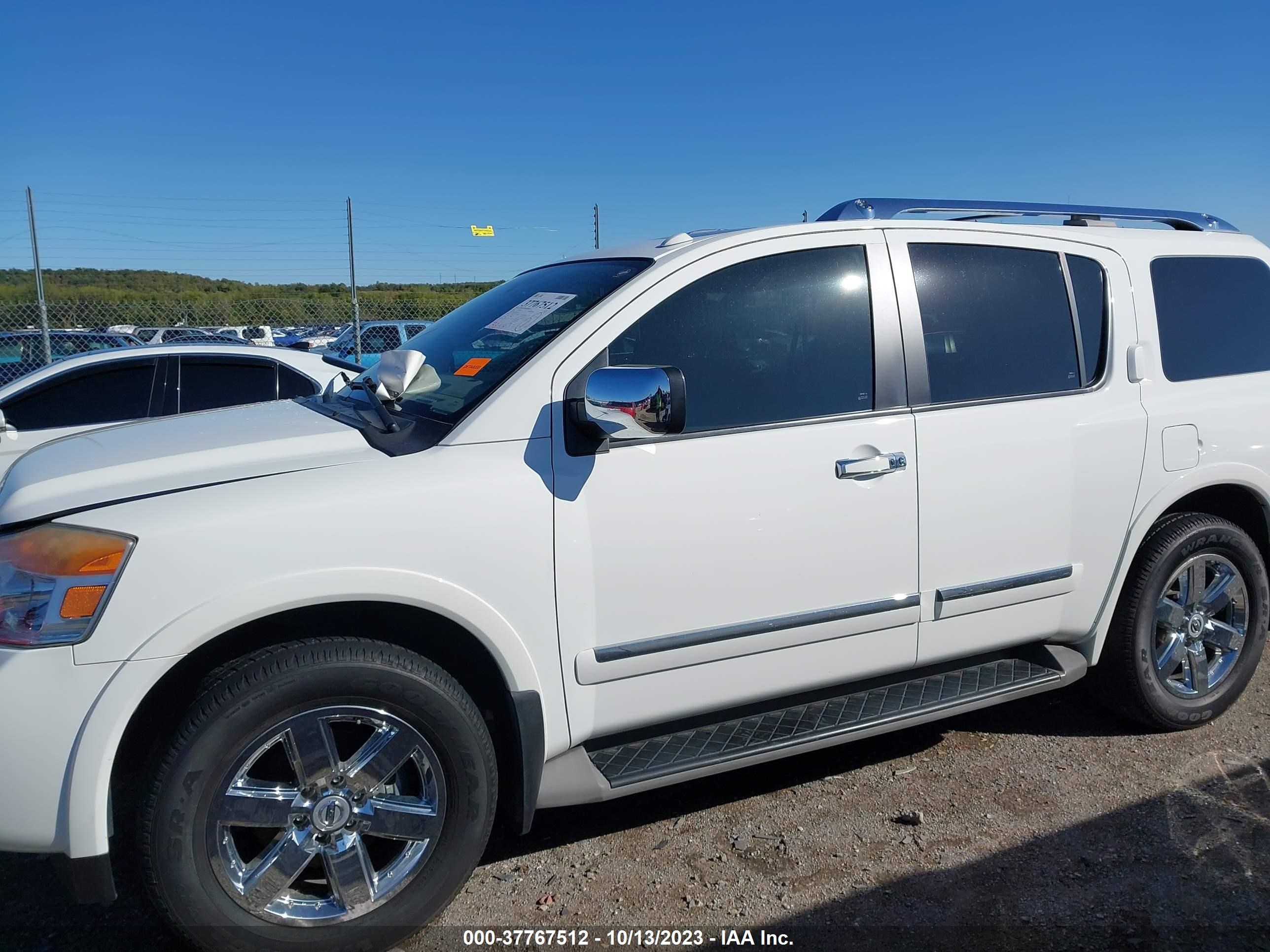 Photo 13 VIN: 5N1BA0NE9BN612466 - NISSAN ARMADA 