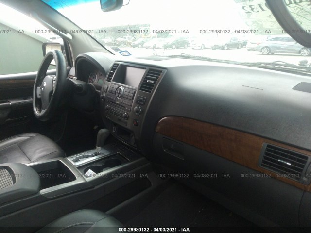 Photo 4 VIN: 5N1BA0NF0BN619766 - NISSAN ARMADA 