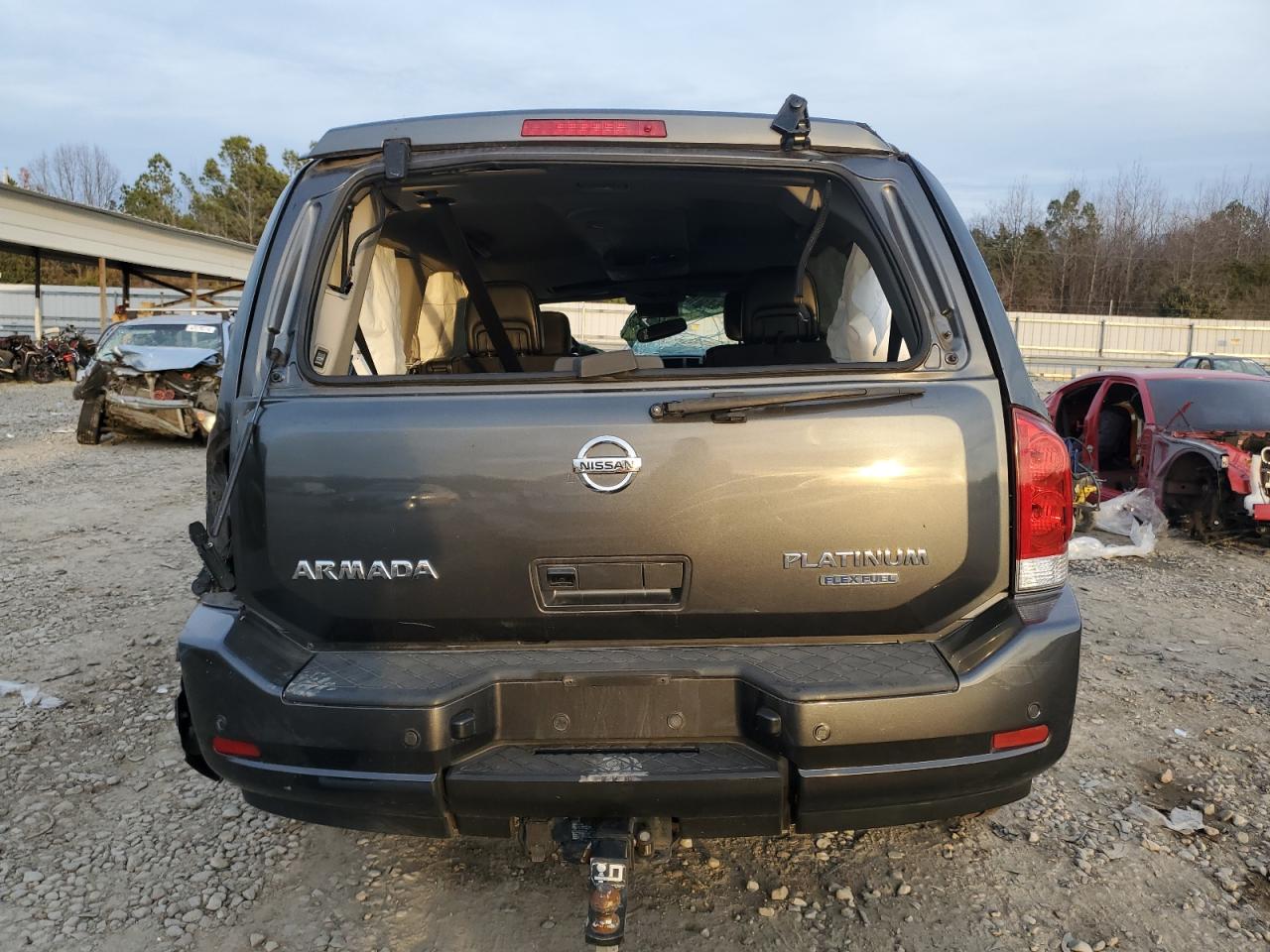 Photo 5 VIN: 5N1BA0NF1CN613864 - NISSAN ARMADA 