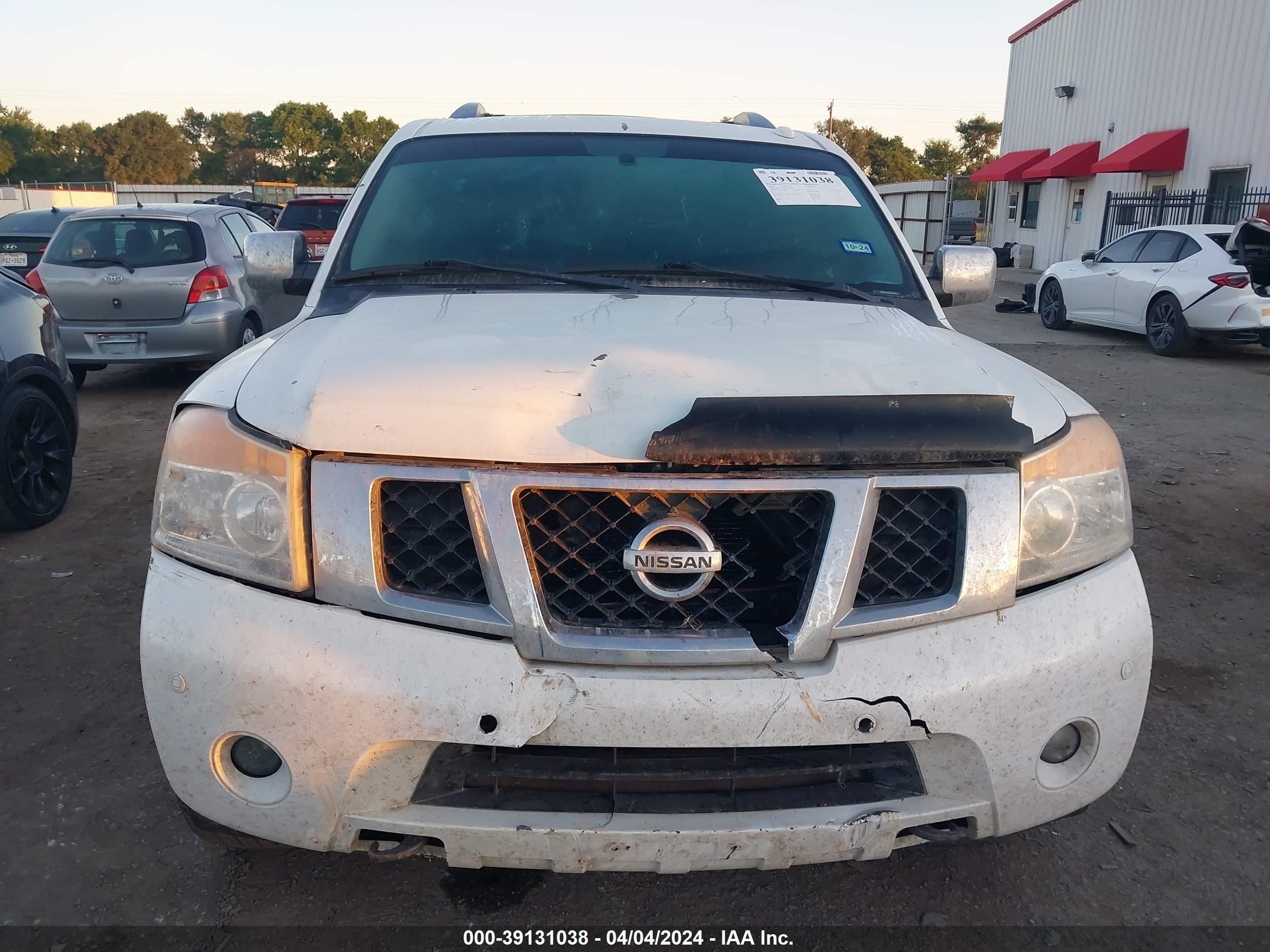 Photo 10 VIN: 5N1BA0NF2FN622626 - NISSAN ARMADA 