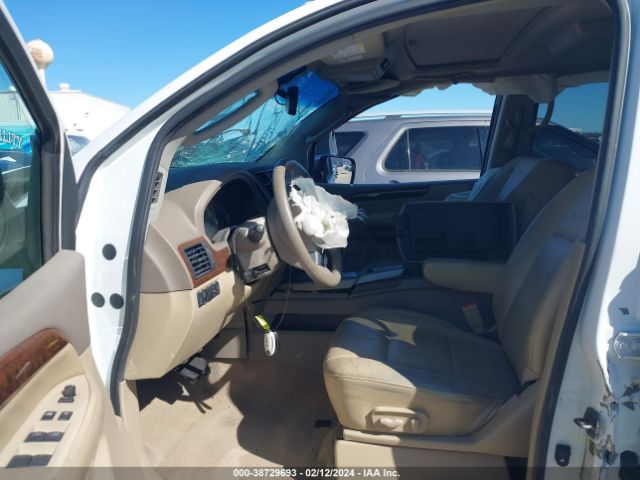 Photo 4 VIN: 5N1BA0NF3CN618905 - NISSAN ARMADA 