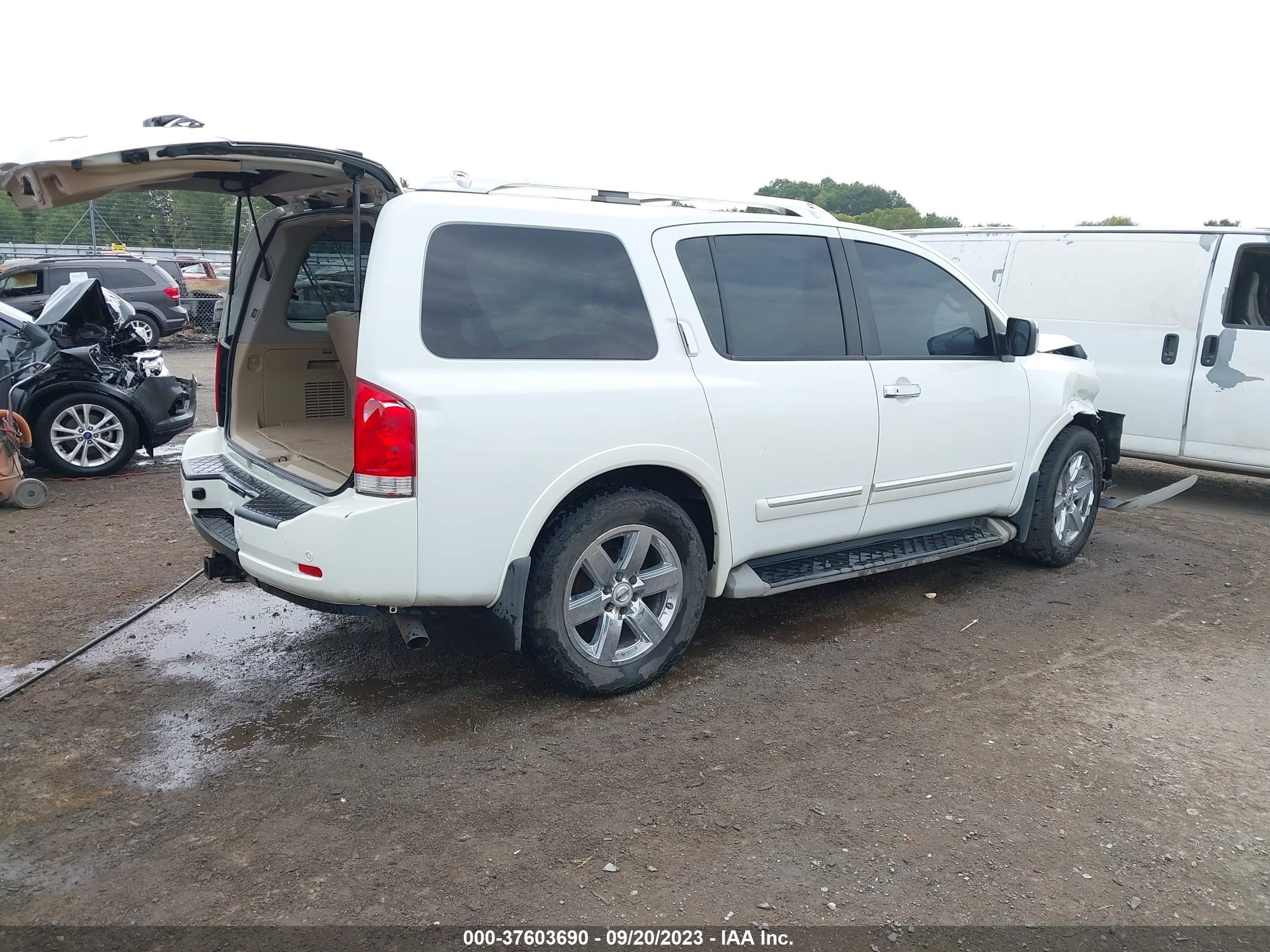 Photo 3 VIN: 5N1BA0NF4DN603430 - NISSAN ARMADA 