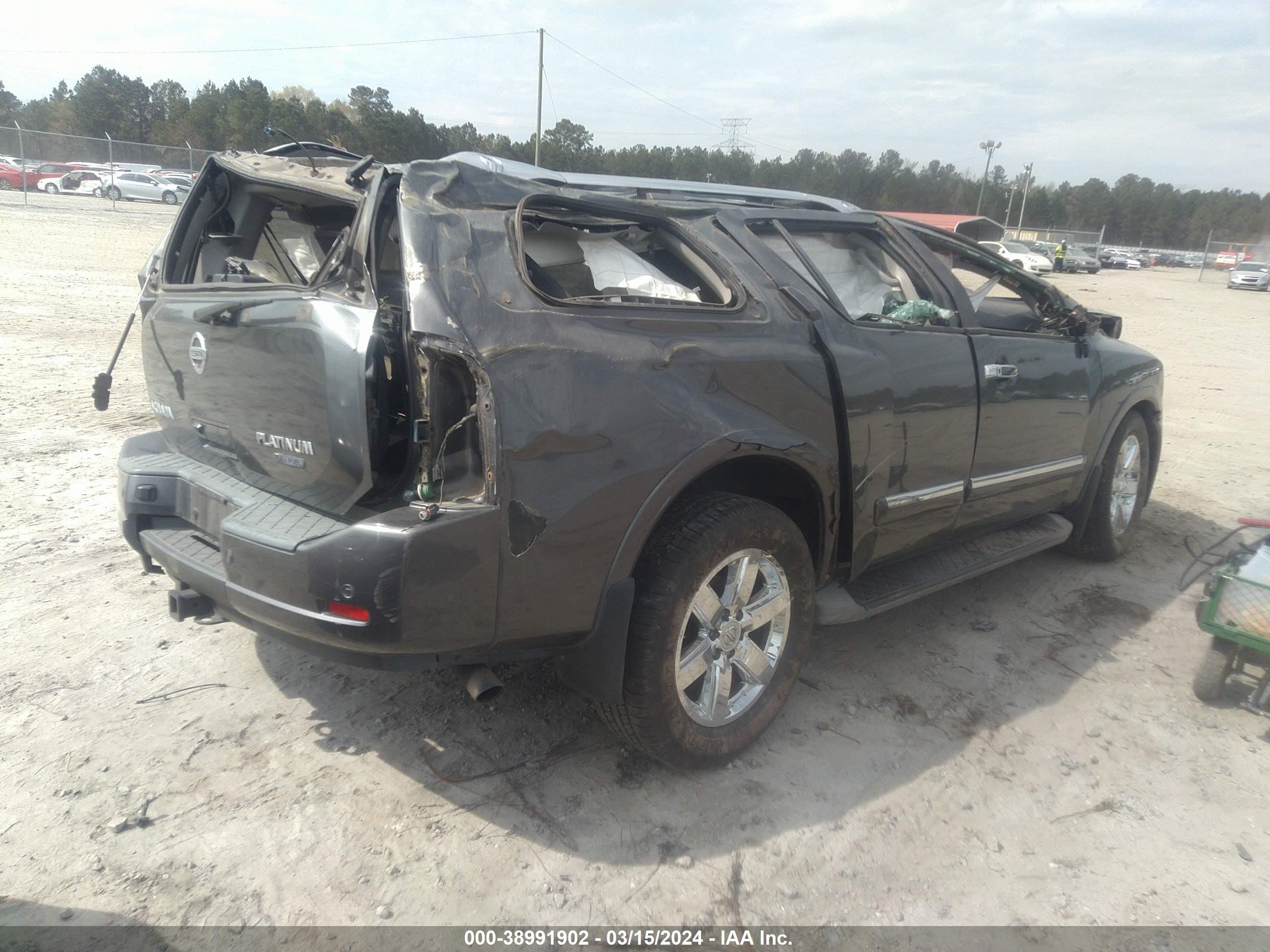 Photo 3 VIN: 5N1BA0NF5BN621867 - NISSAN ARMADA 