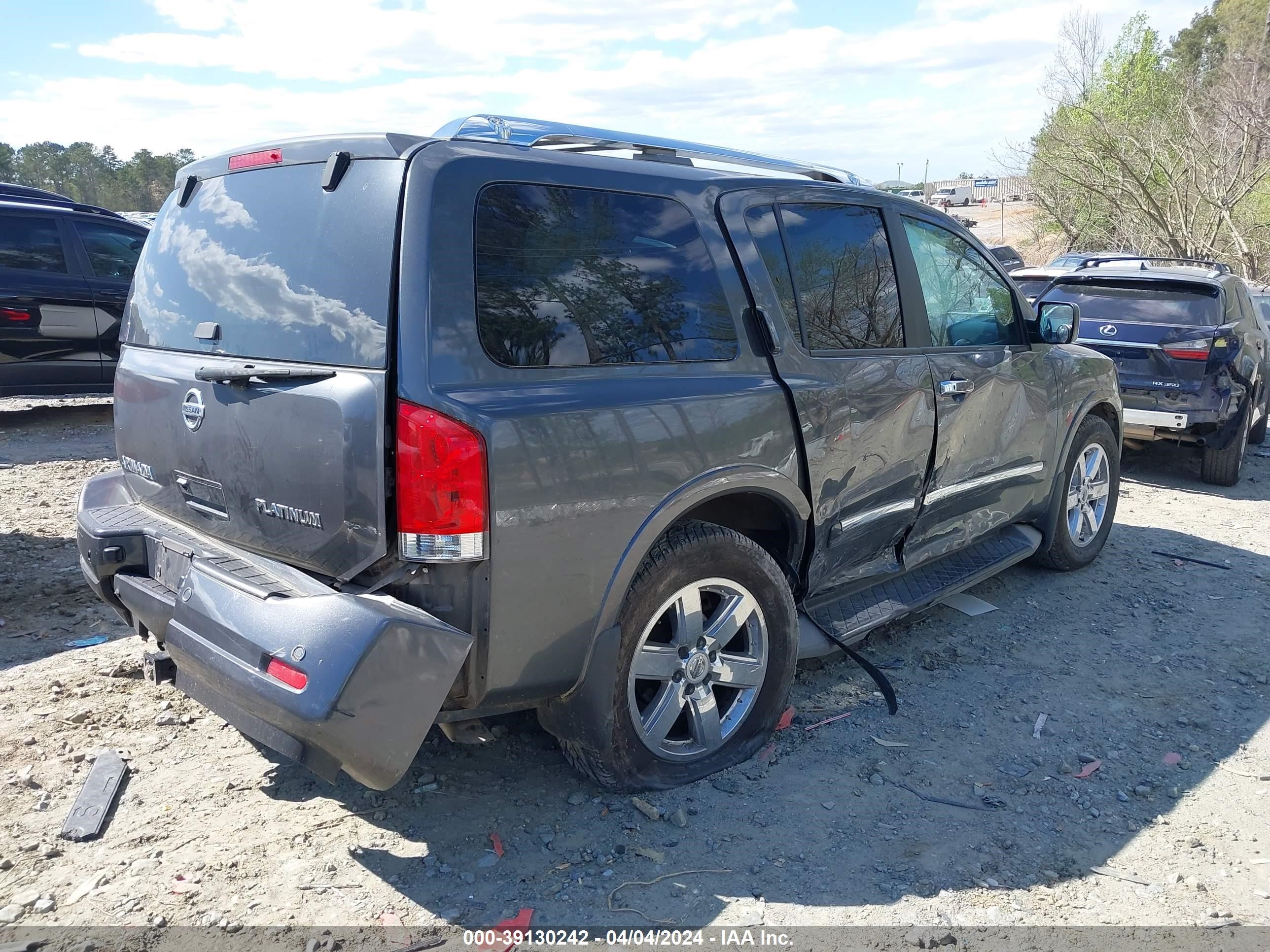 Photo 5 VIN: 5N1BA0NF6CN616095 - NISSAN ARMADA 