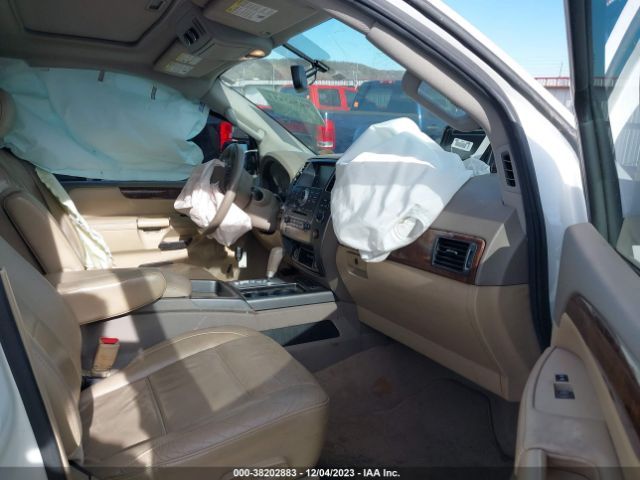 Photo 4 VIN: 5N1BA0NF6DN613392 - NISSAN ARMADA 