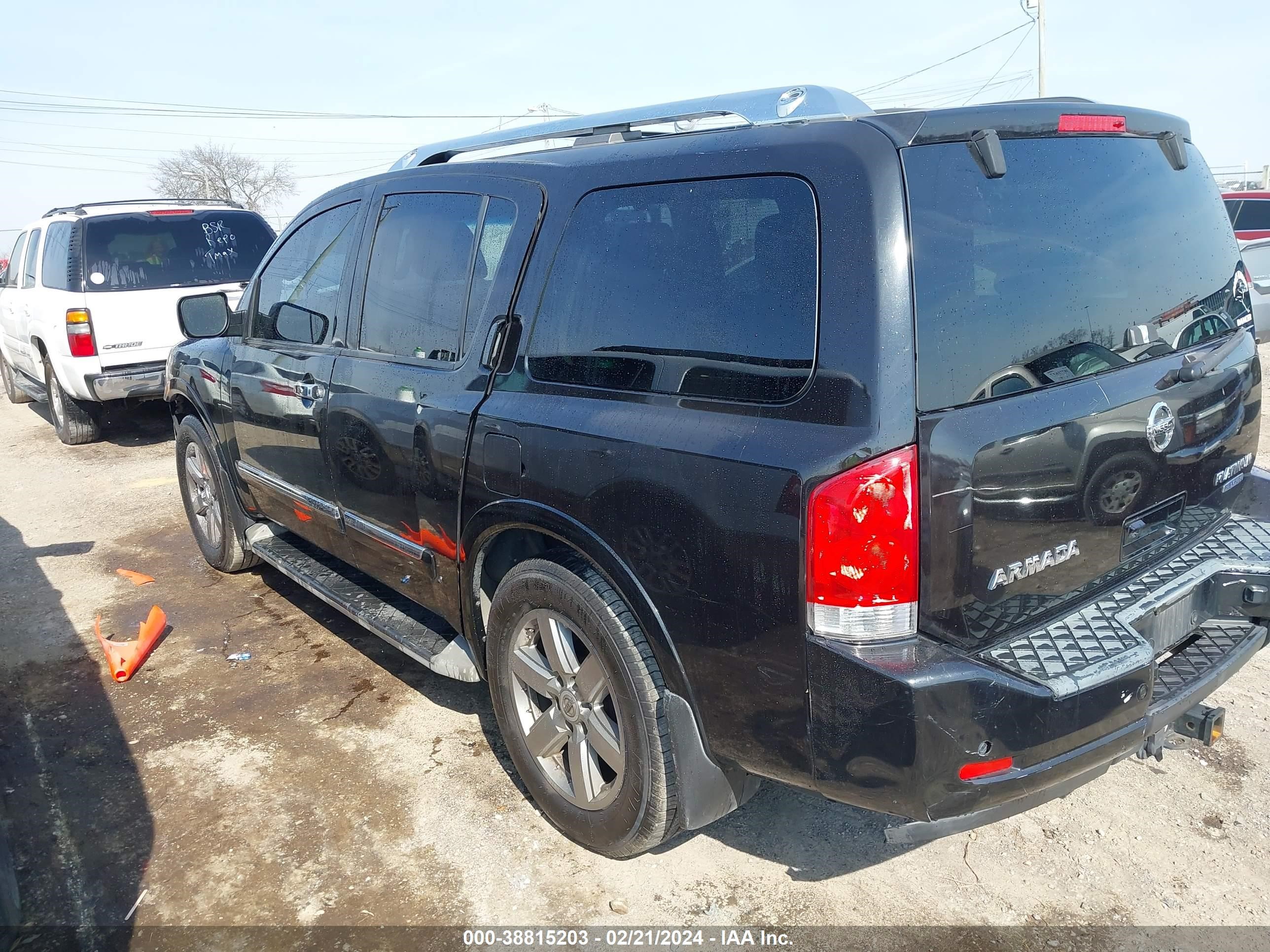 Photo 2 VIN: 5N1BA0NF7CN601606 - NISSAN ARMADA 