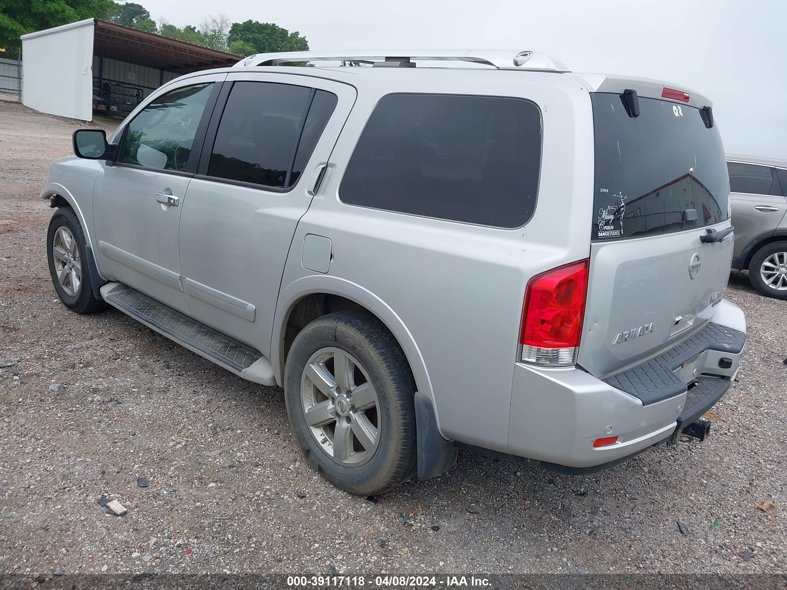 Photo 2 VIN: 5N1BA0NFXCN613829 - NISSAN ARMADA 